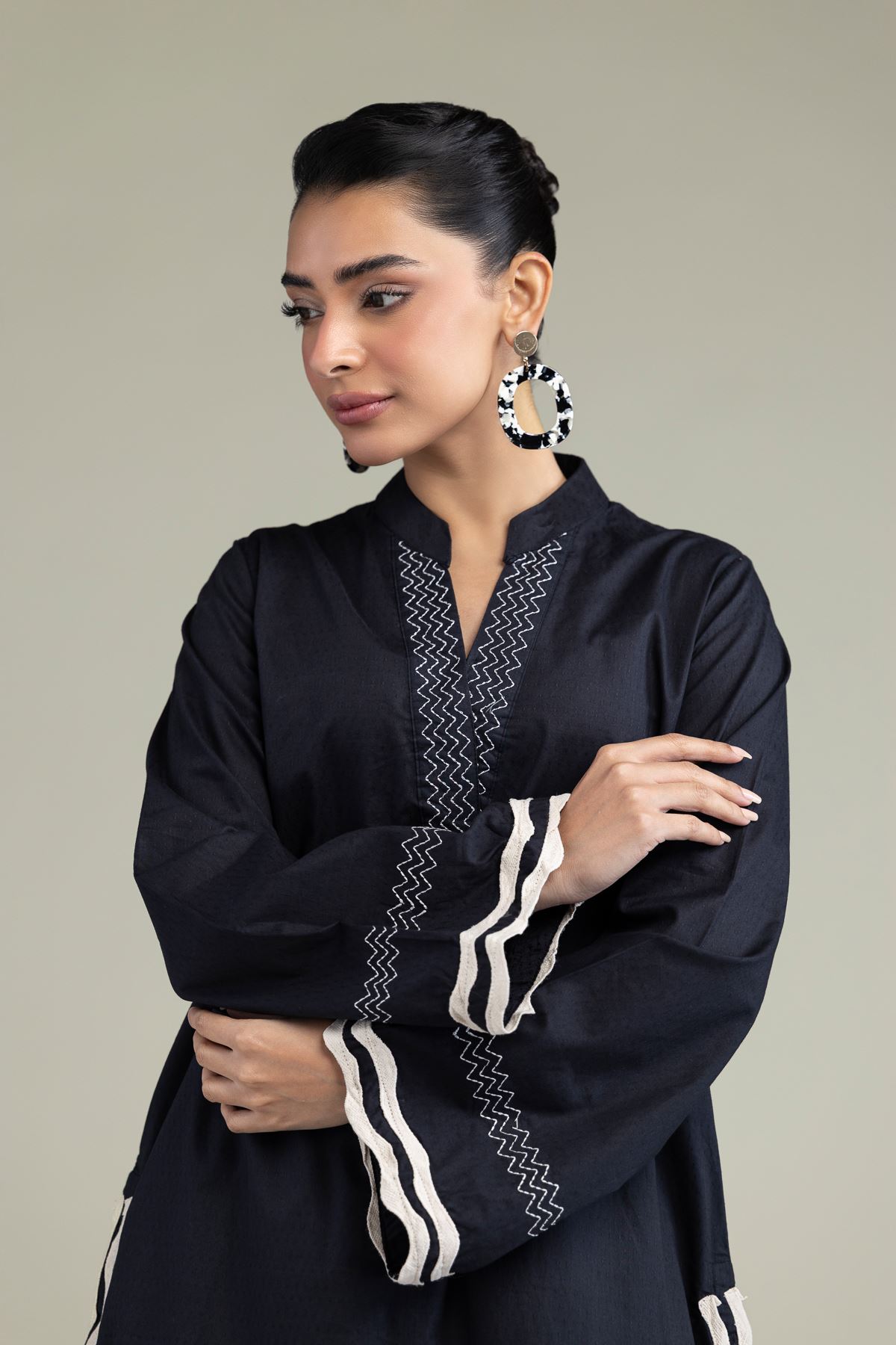 Embroidered Cotton Dobby Black Cotton Kurta - 1-26-247-A-J1-VG