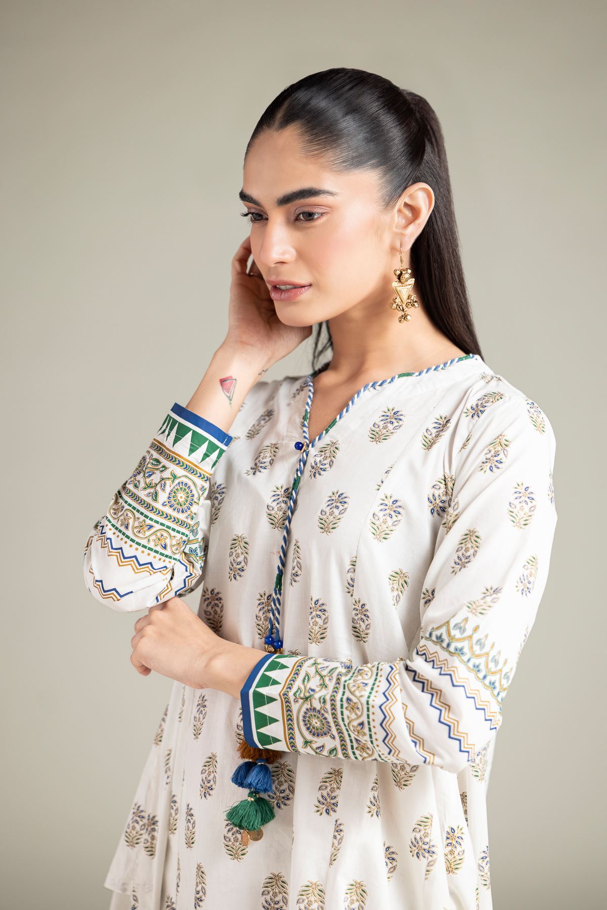 Cambric Kurta - 1-26-137-A-A-VG