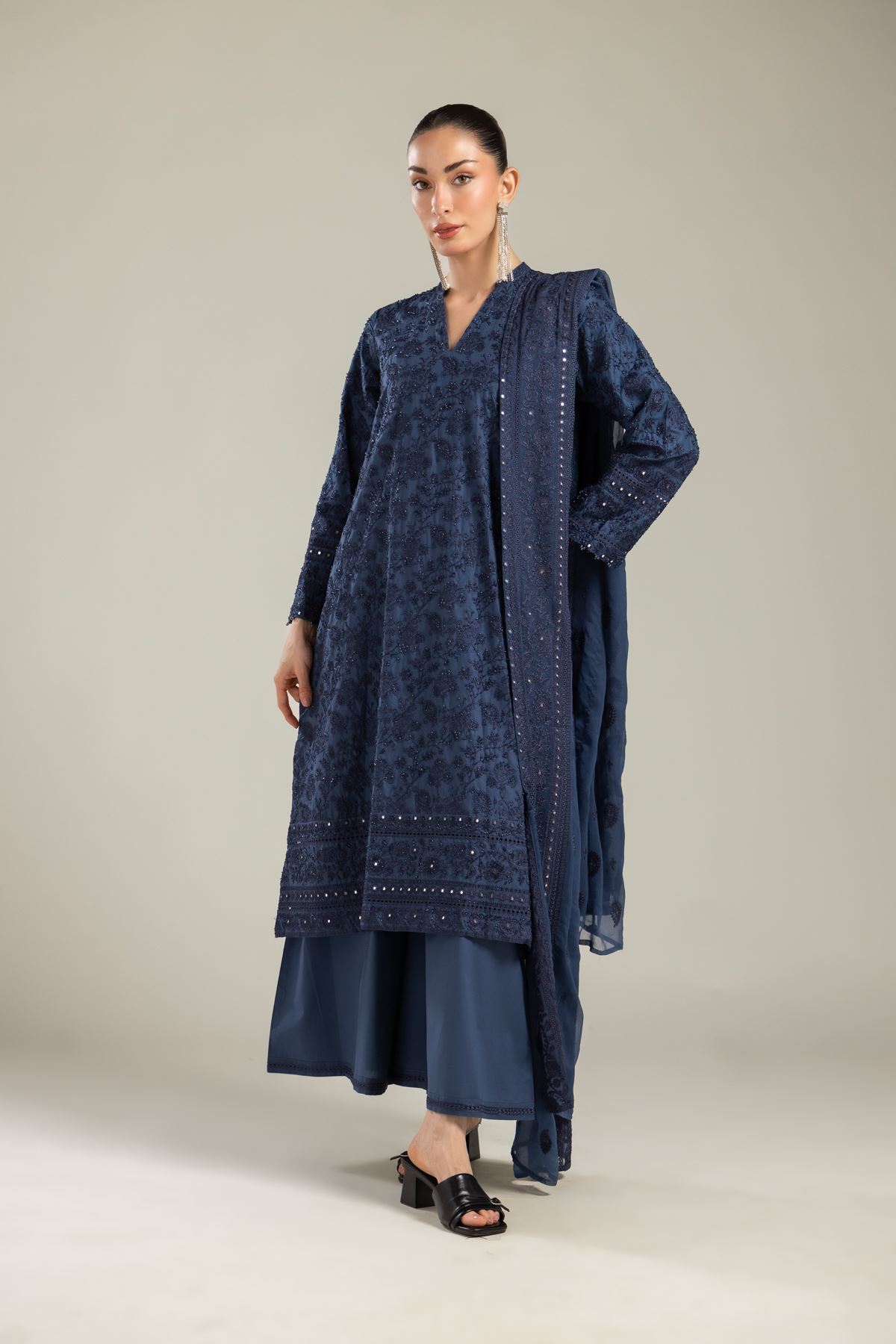 Embroidered Raw Silk 3 Piece Co-ord Set - T-A22-26-124FC1-VG