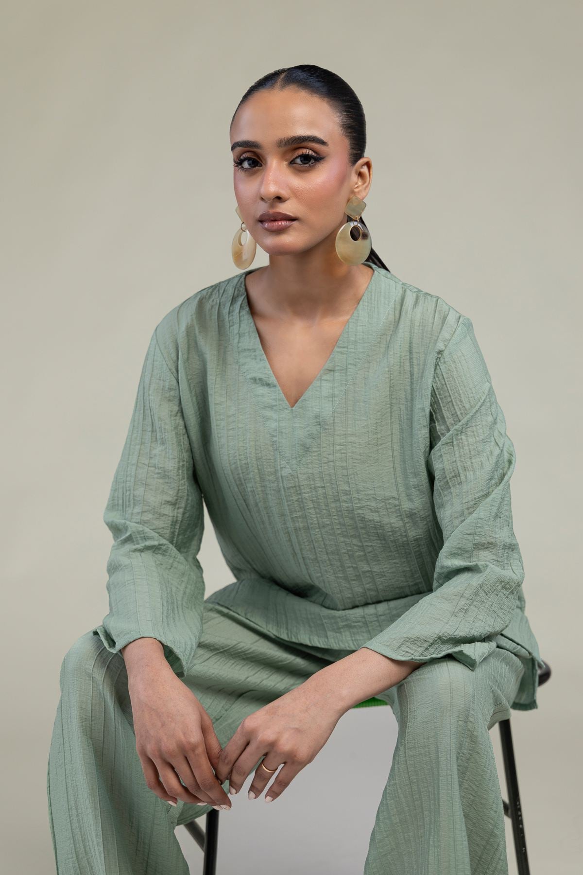 Dyed Blended Crinkle Solid Crinkle Shirt - 1-26-229-B-F1-VG