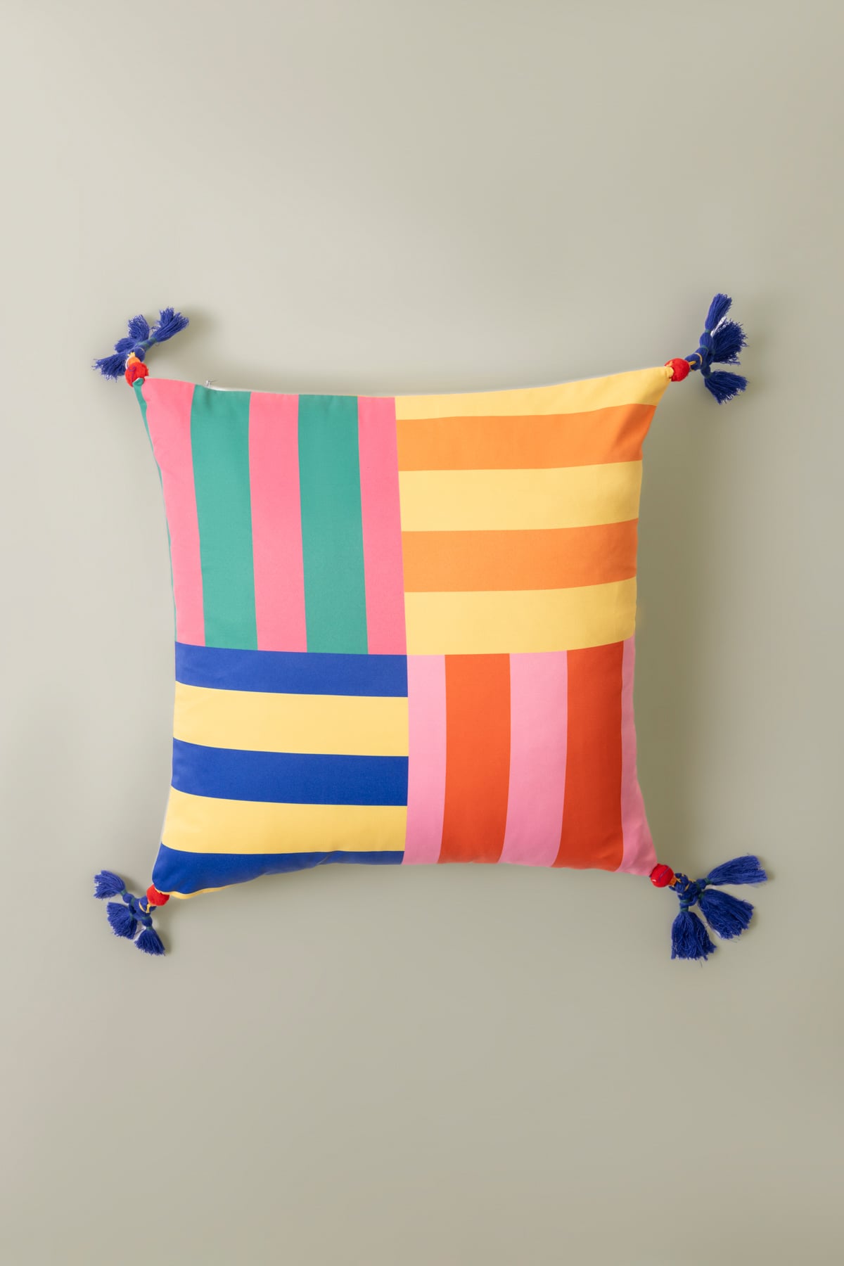 Printed Poly Sateen 16x16in Cushion Cover - 2-26-202-A-D-VG