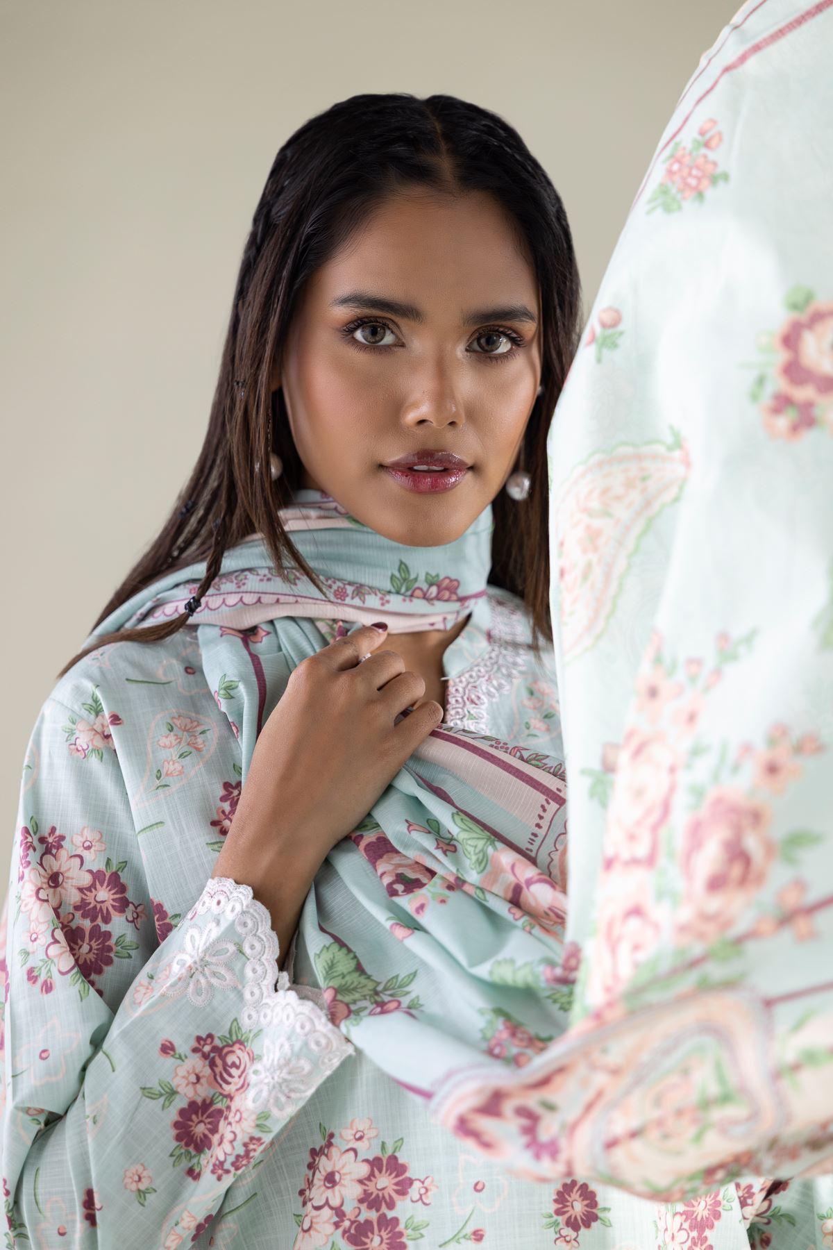 Embroidered Textured Lawn Dupatta - 1-26-123-C-E-VG