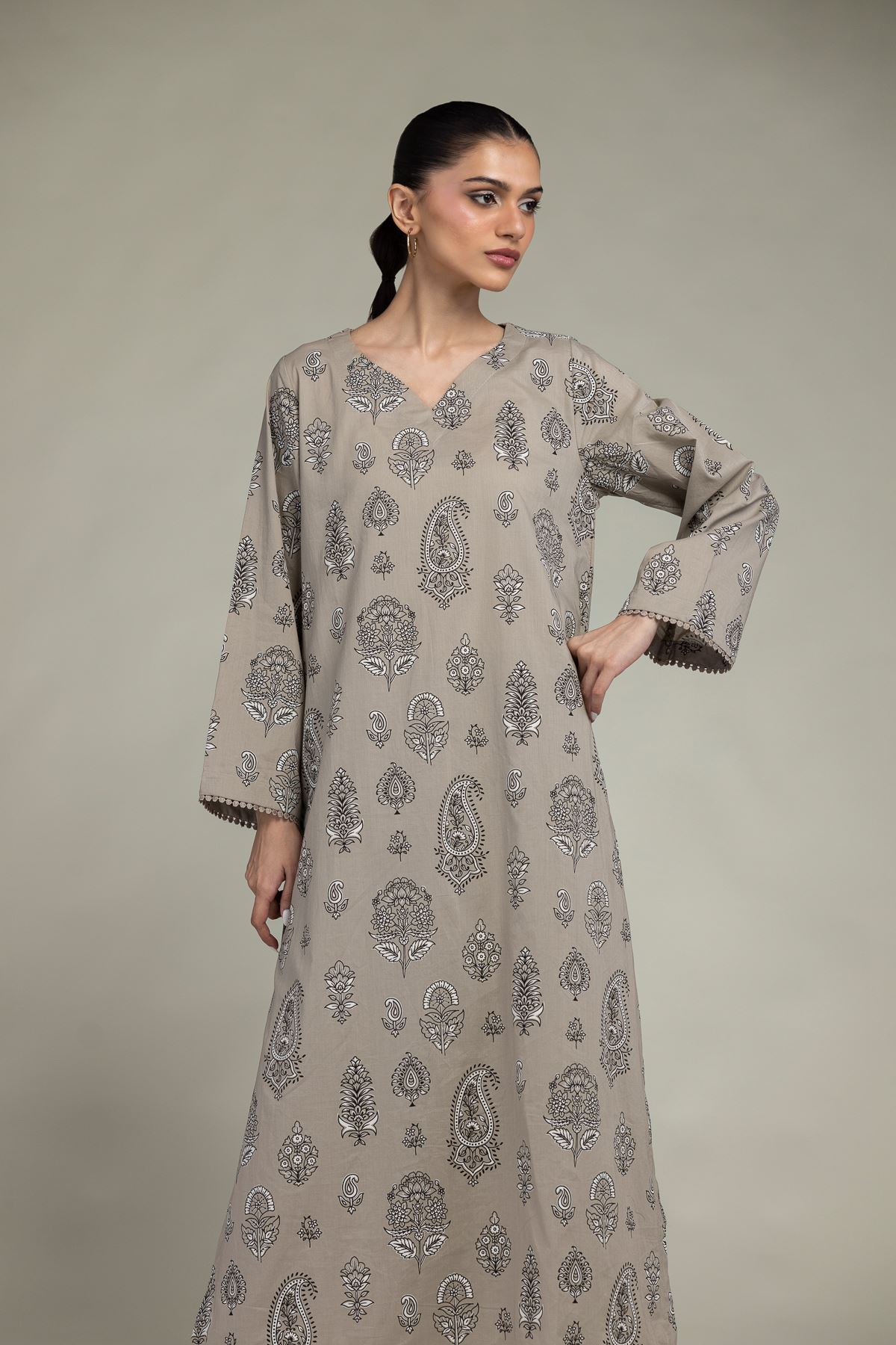 Printed Cambric Paisley Floral Kurta - 8-26-303-A-C1-VG