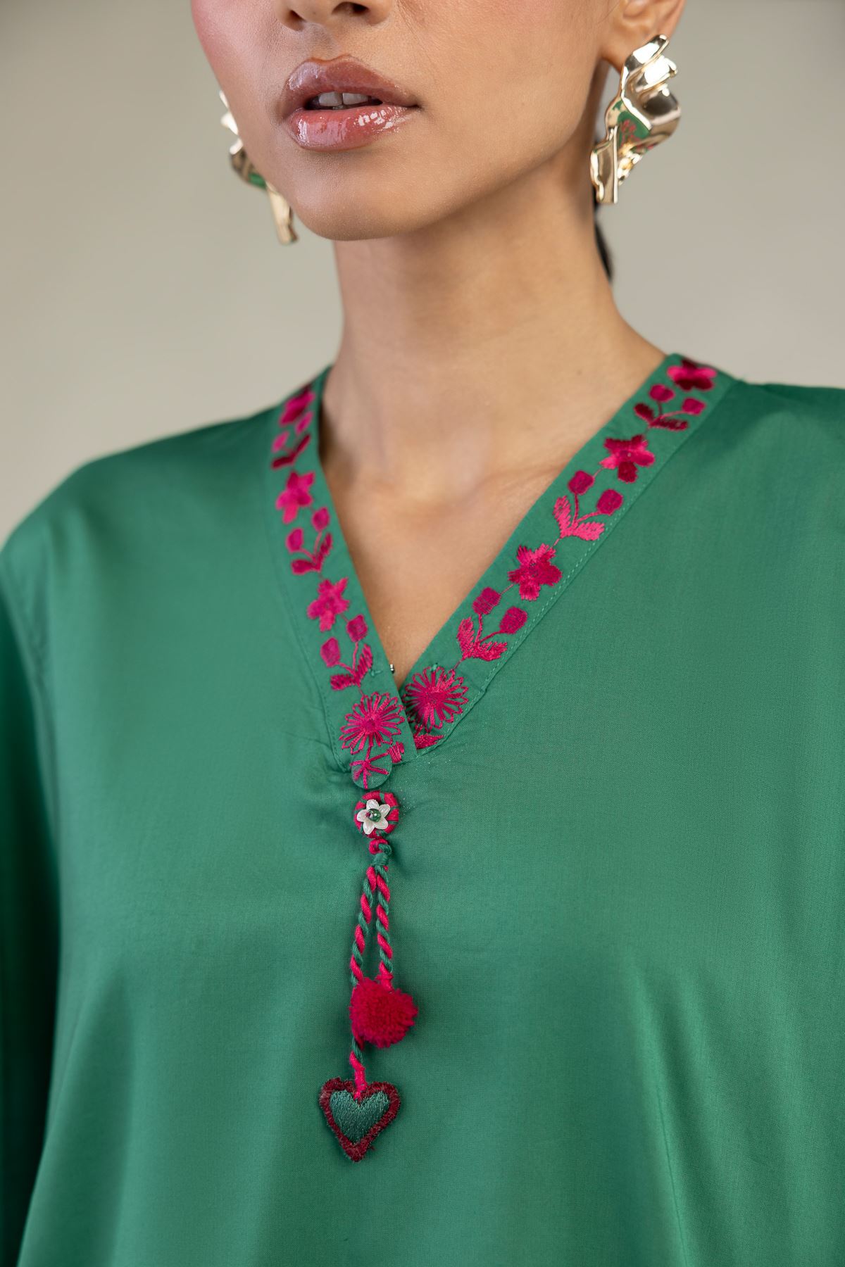 Embroidered Cambric Green Floral Kurta - 1-26-327-B-B1-VG