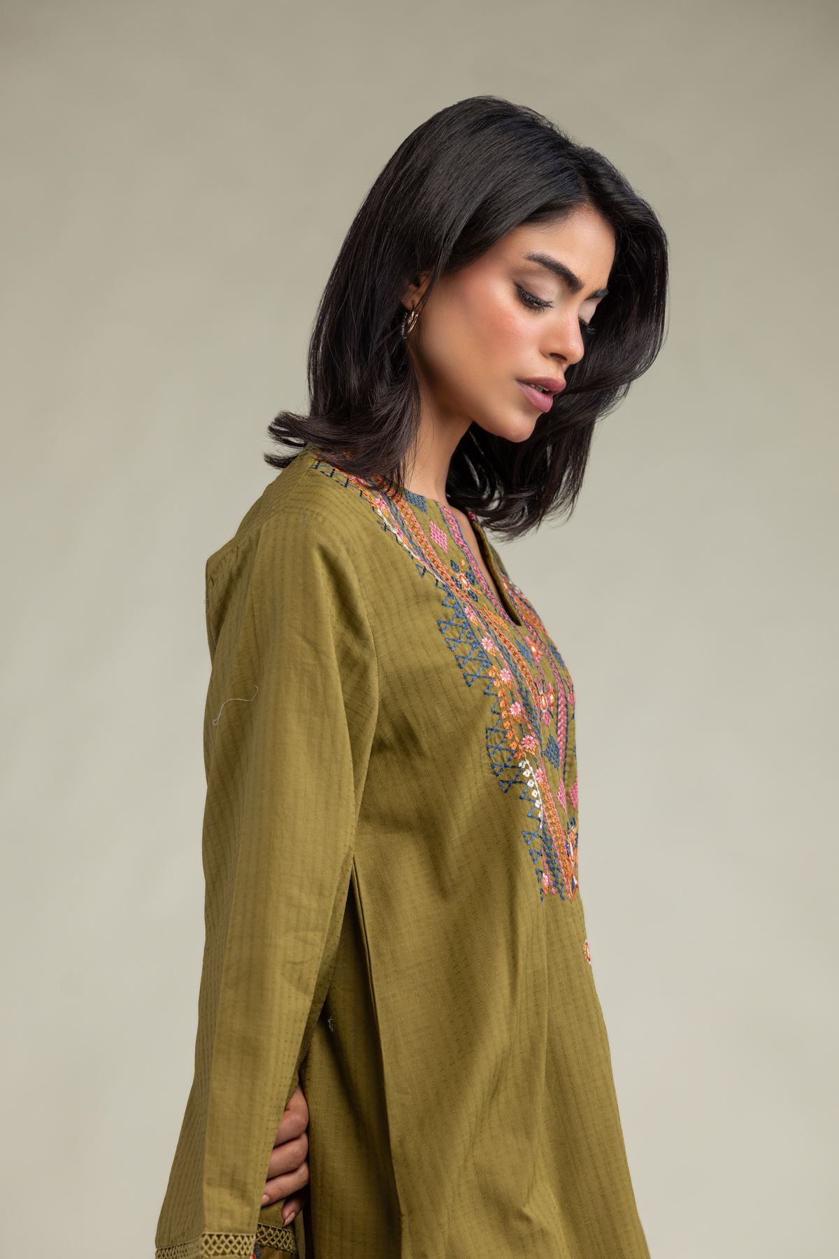 Embroidered Cotton Dobby Cotton Dobby Kurta - 8-26-303-A-C1-VG