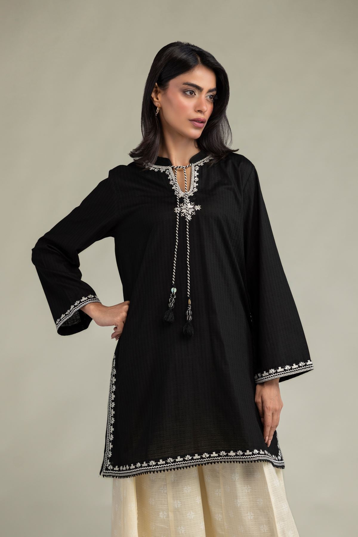 Embroidered Cotton Dobby Short Black Kurta - 1-26-317-B-D1-VG