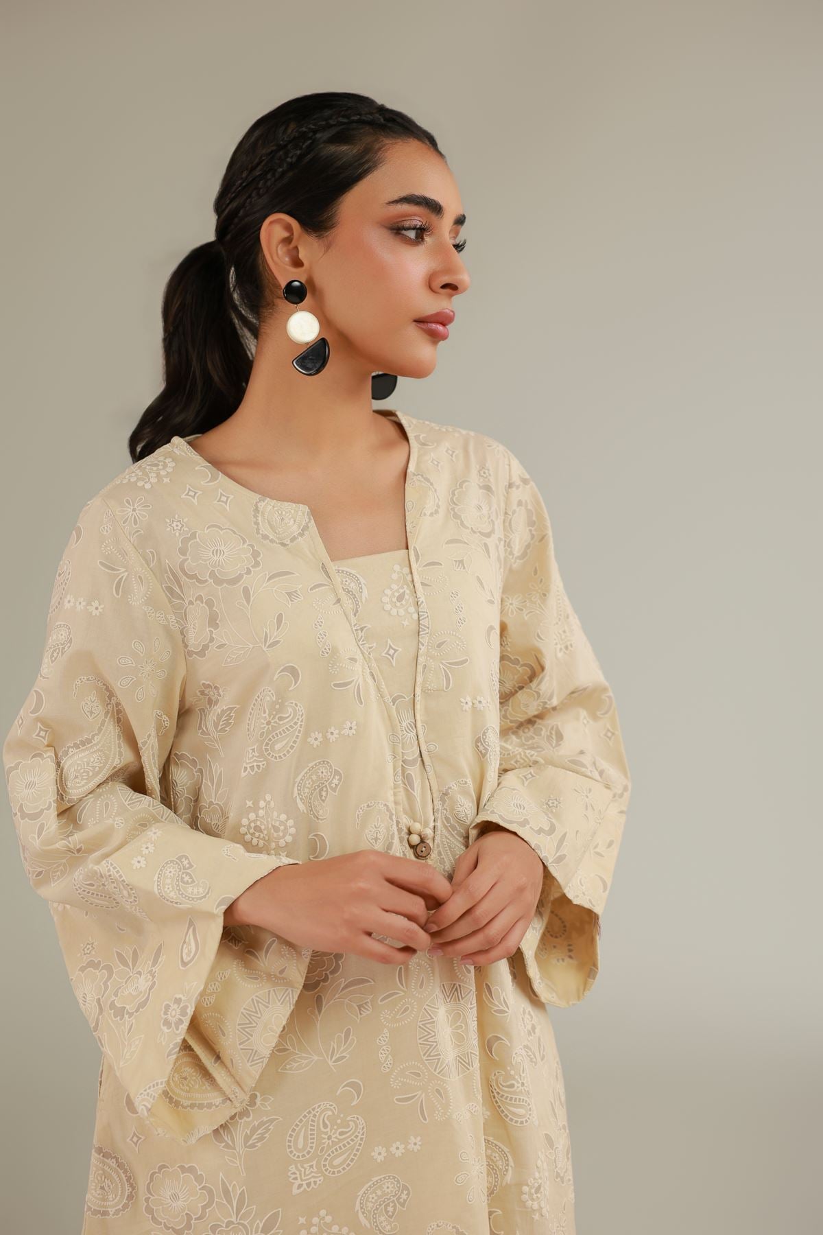 Cambric Embroidered Beige Kurta - A112-26-113EI2-VG