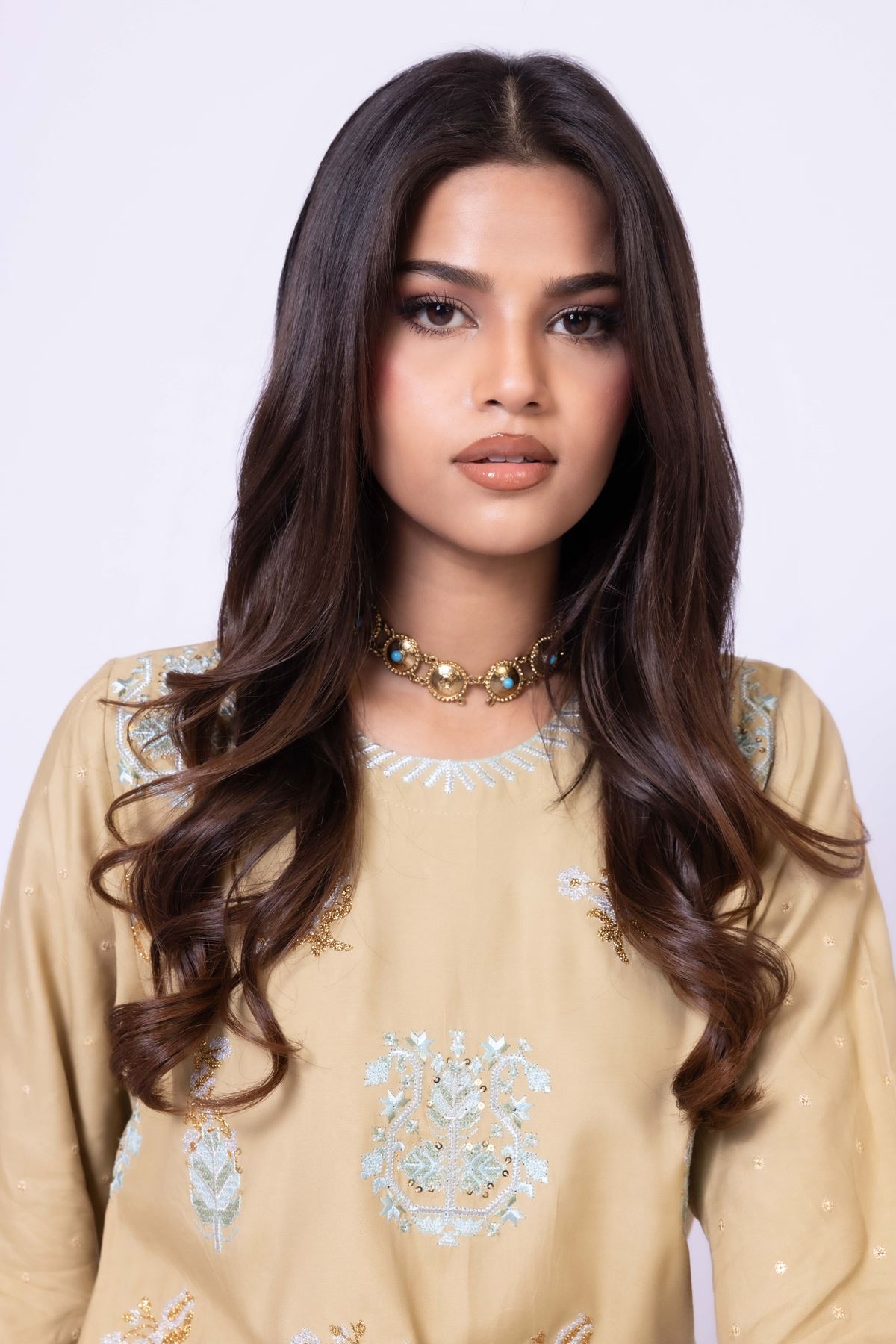 Embroidered Raw Silk Kurta - 25-07-7E9-09TA-VG