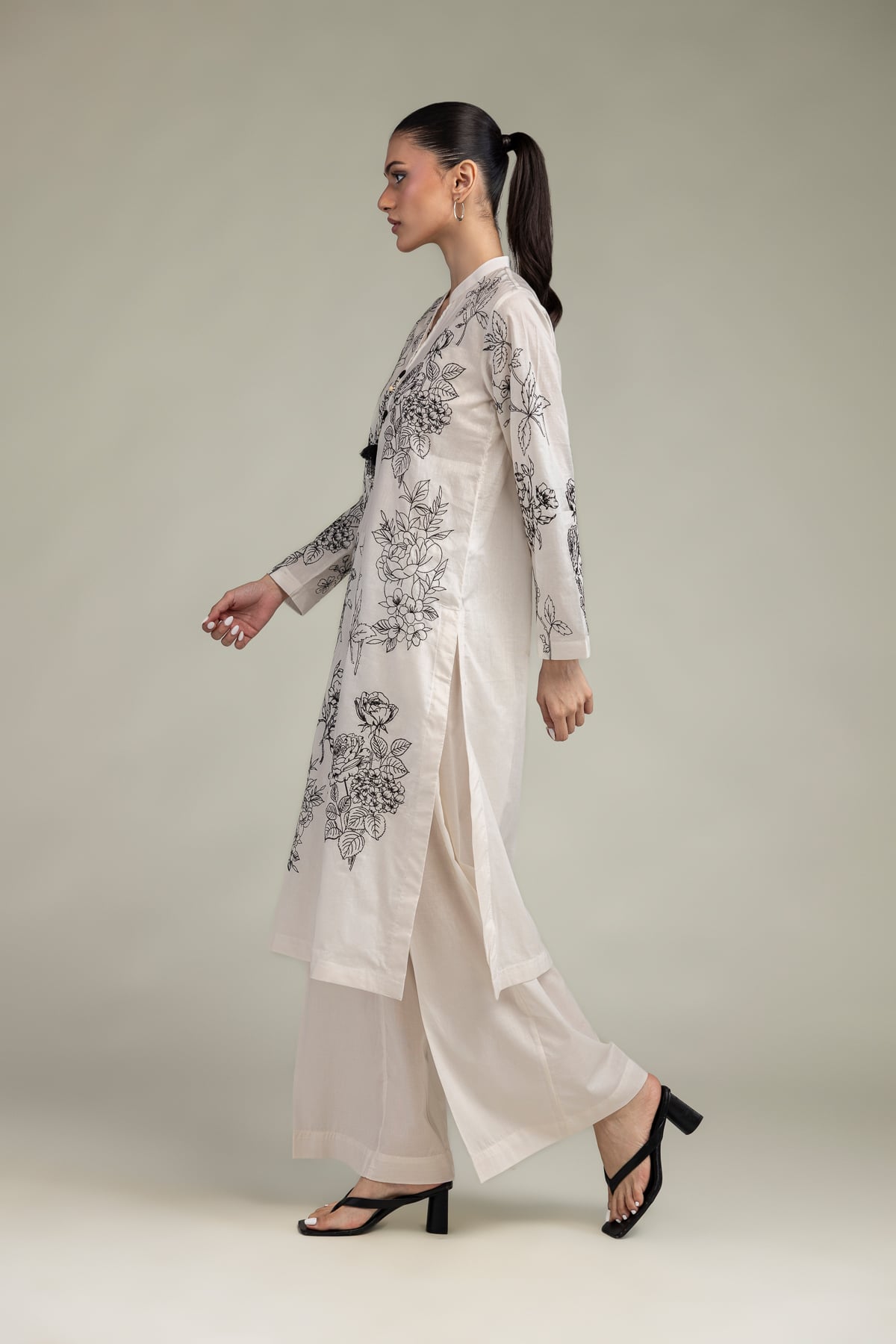 Embroidered Cambric Solid Cambric Shalwar - 1-26-301-B-I1-VG