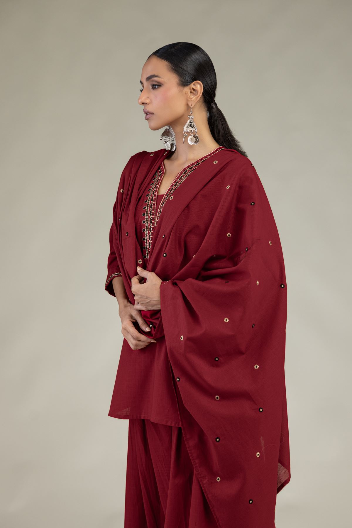 Textured Lawn Embroidered Maroon Lawn Dupatta - 1-26-226-A-F1-VG