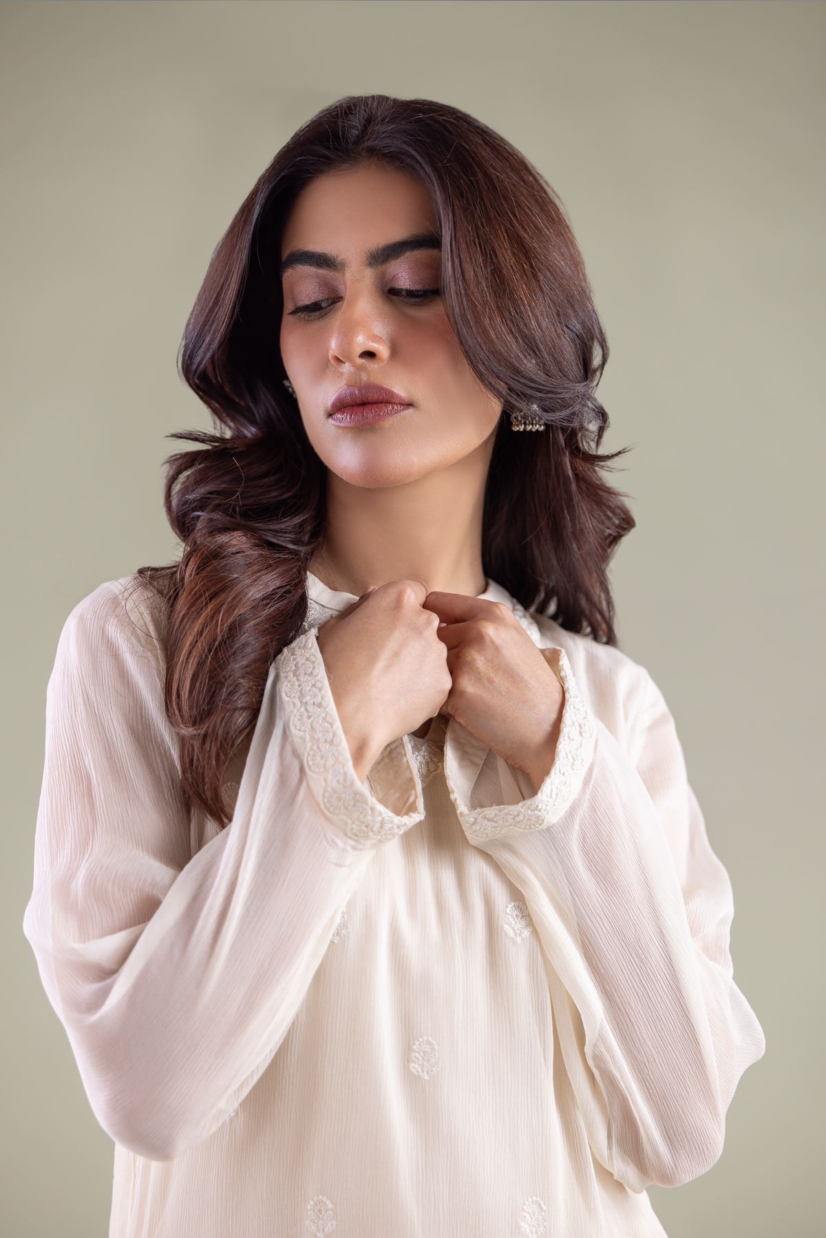 Embroidered Chiffon V-Neck Thread Kurta - R-LCP18405-VG