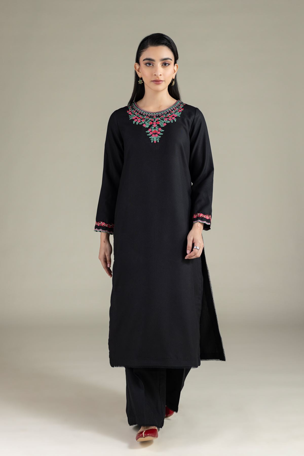 Embroidered Heavy Blended Viscose Kurta - 25-10-11E9-07TB-VG