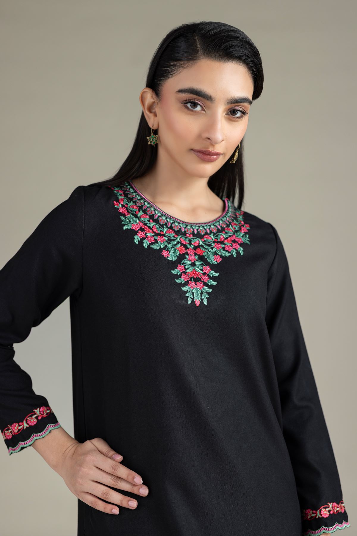 Embroidered Heavy Blended Viscose Kurta - 25-10-11E9-07TB-VG