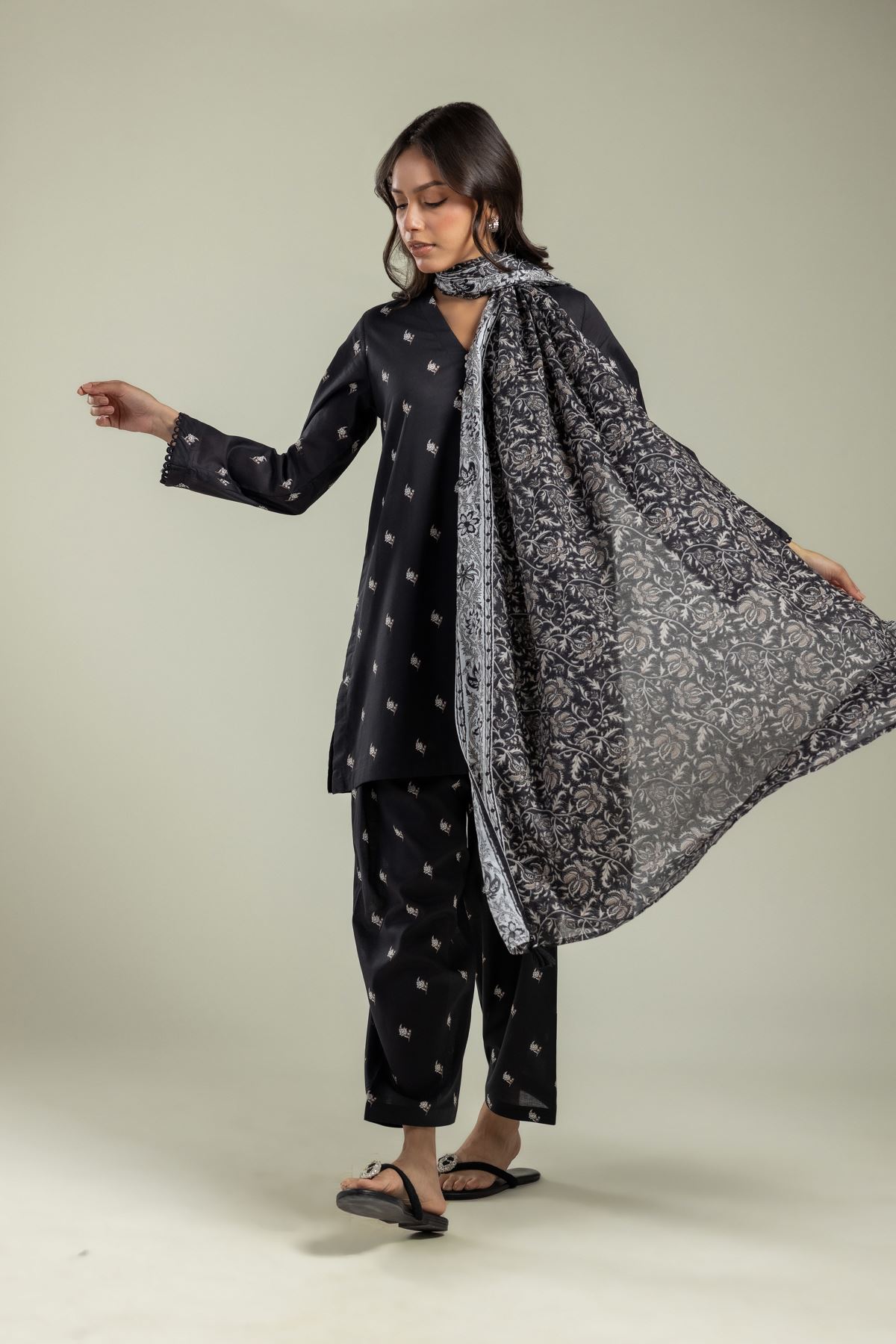 Printed Lawn Dupatta - 25-10-10S5-10TA-VG