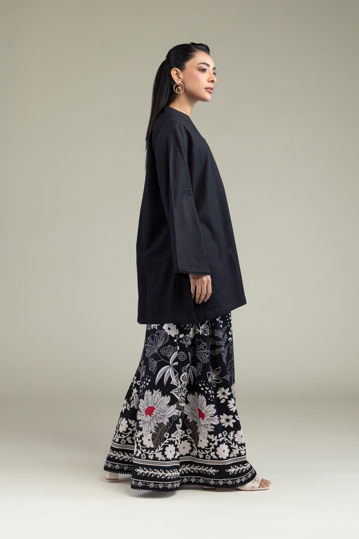 Printed Cotton Dobby Floral Cotton Pants - 1-26-247-A-F1-VG