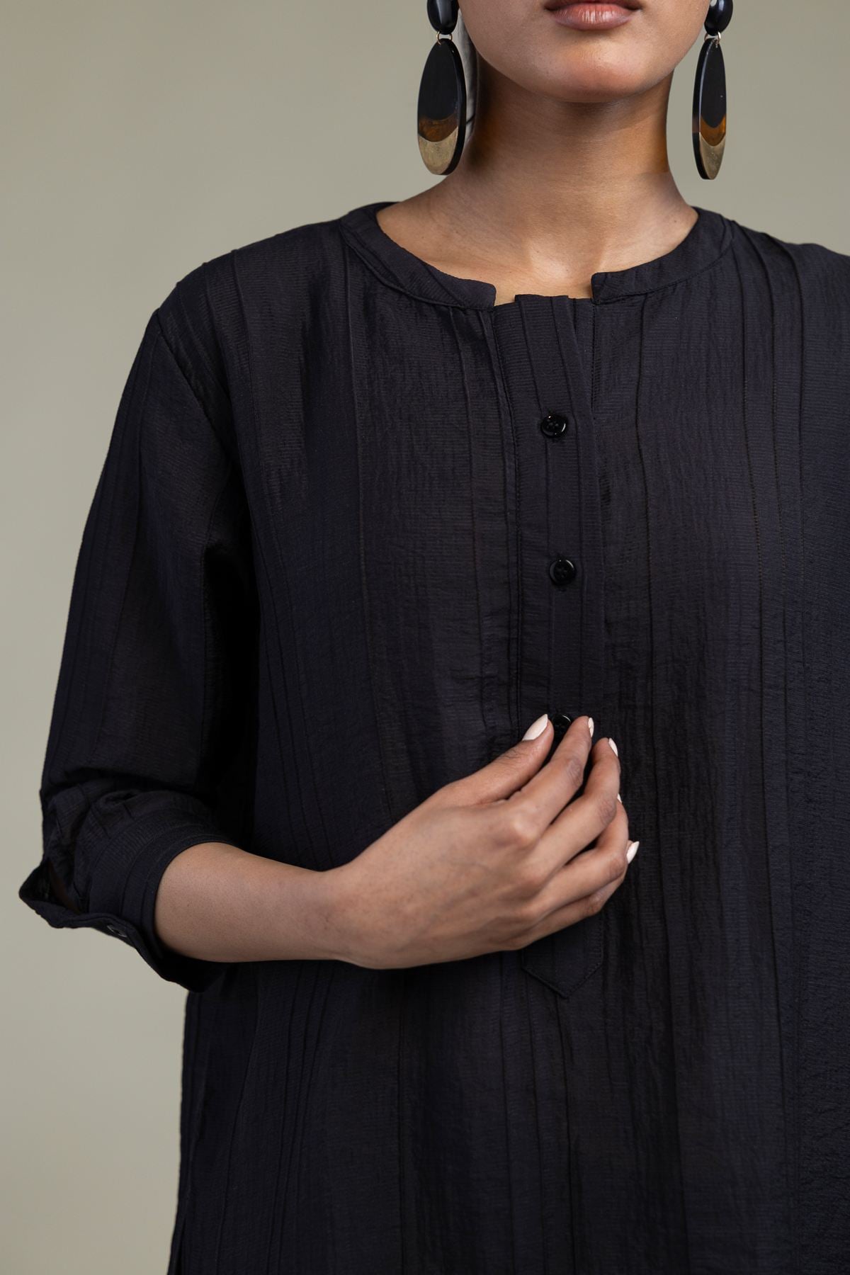 Dyed Blended Crinkle Black Crinkle Tunic - 2-26-308-A-G1-VG