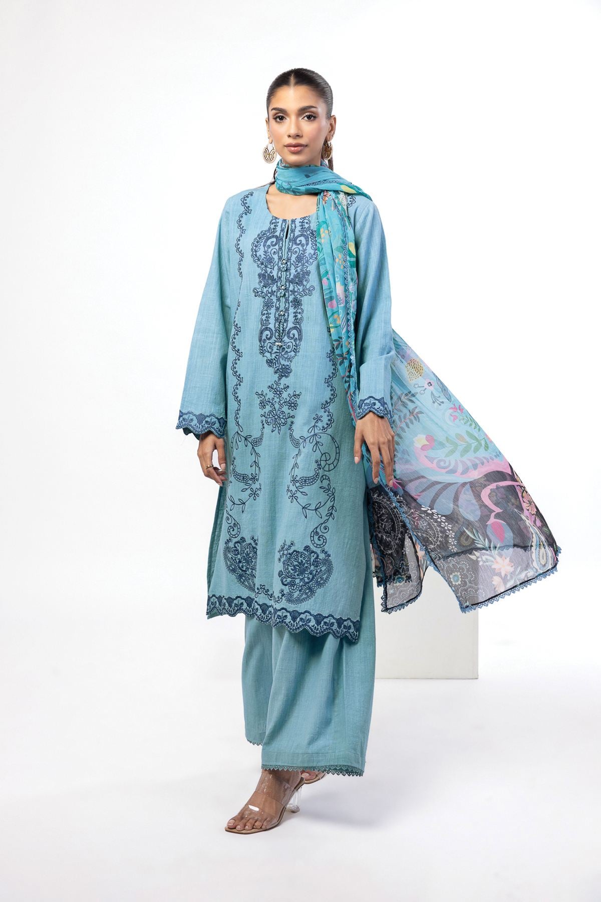 Embroidered Crosshatch Tailored 3 Piece - KN33AST-VG