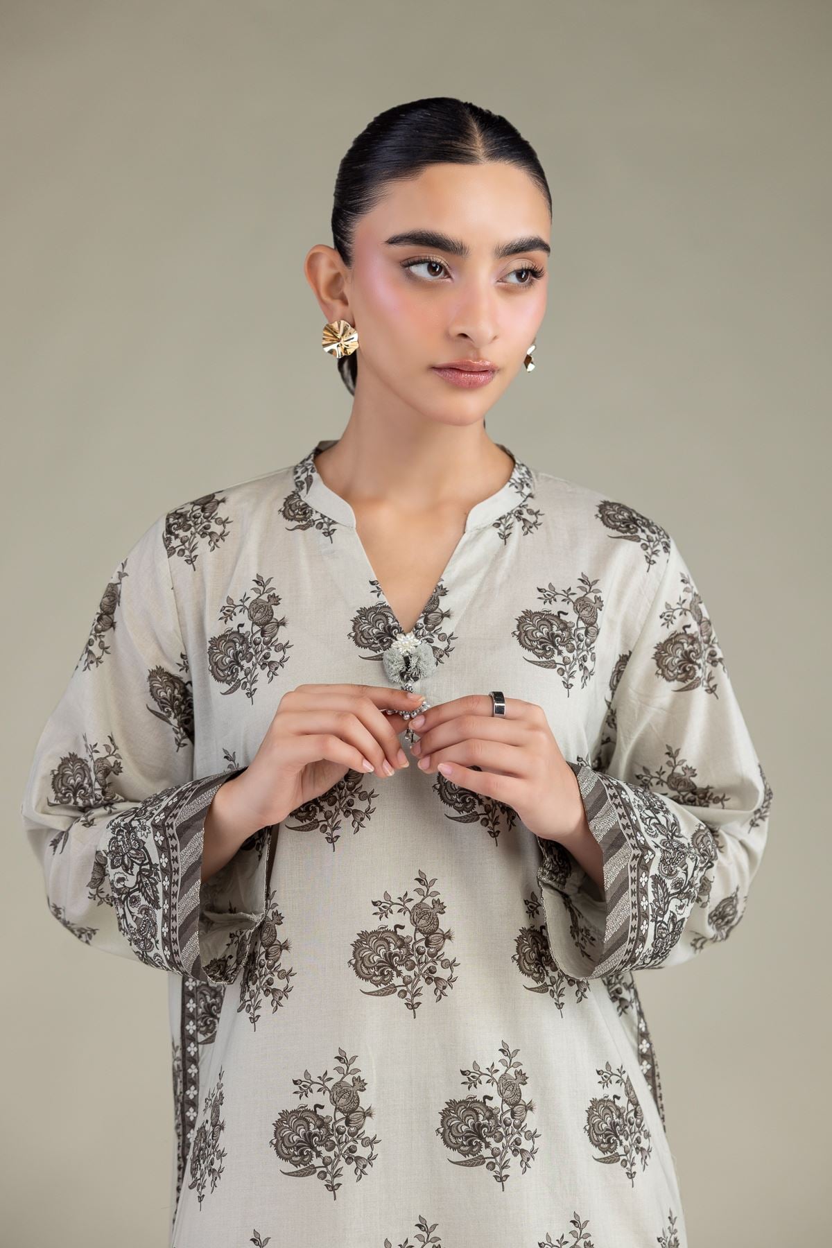 Printed Cambric Floral Longline Kurta - T-A33-26-204FB1-VG
