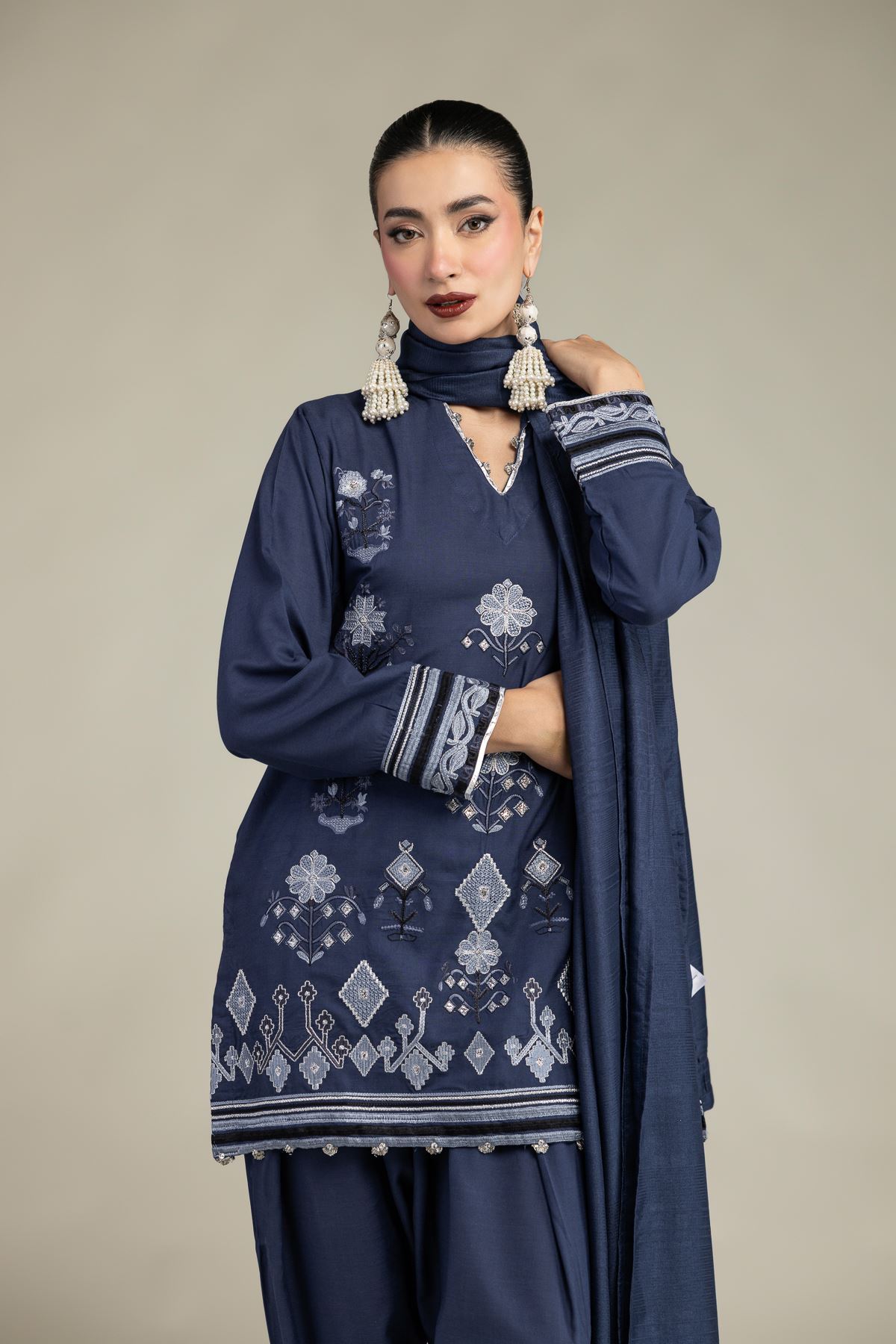 Embroidered Raw Silk Floral V-Neck Kurta - T-A22-26-215FJ1-VG