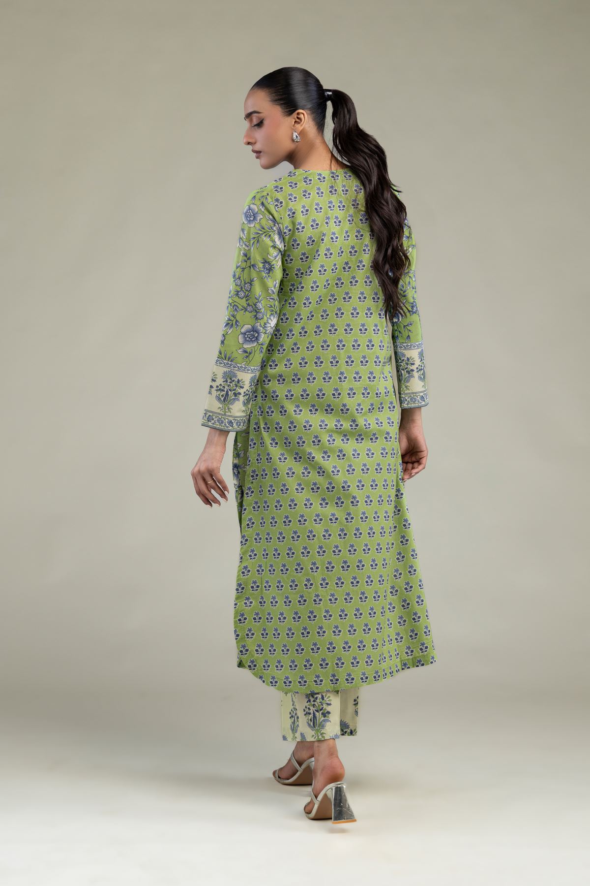 Printed Cambric Floral Green Kurta - 1-26-305-C-H2-VG