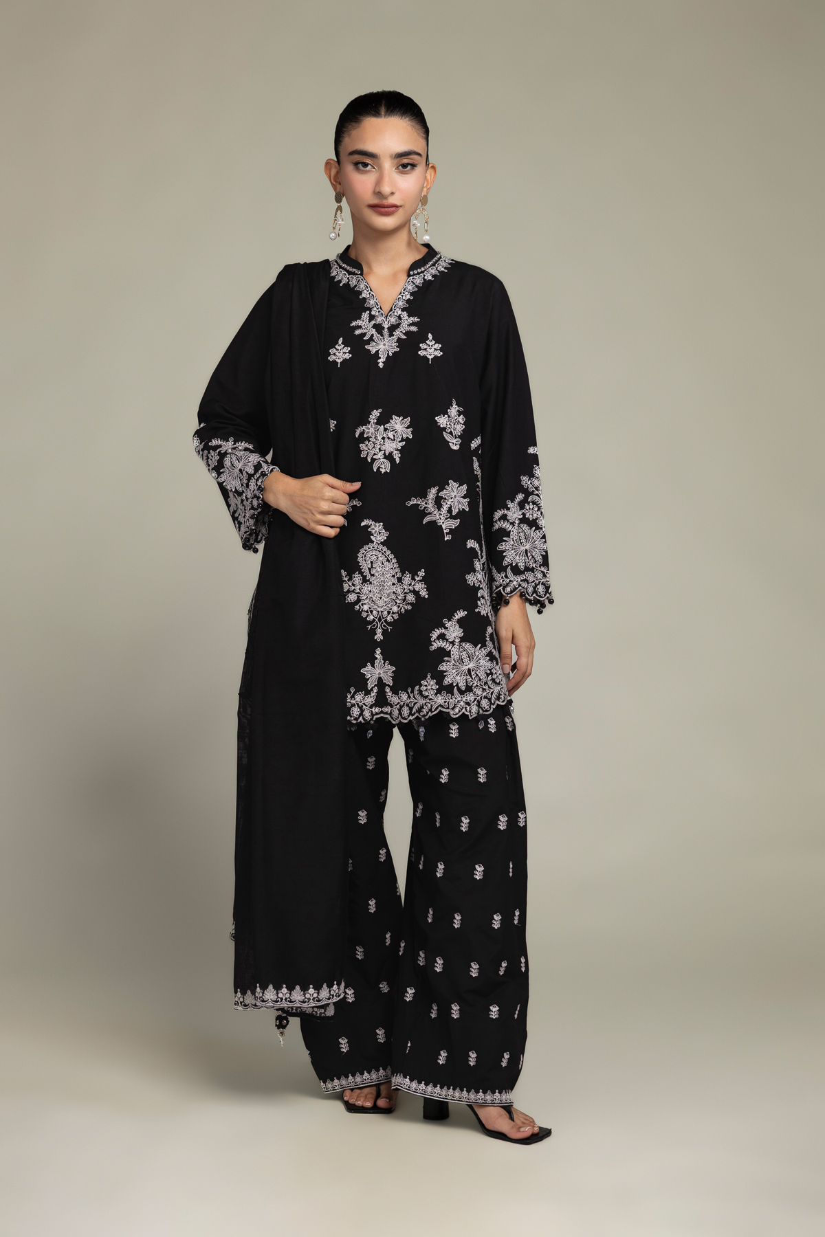 Cotton Net Cotton Black Dupatta - 2-26-303-B-F1-VG