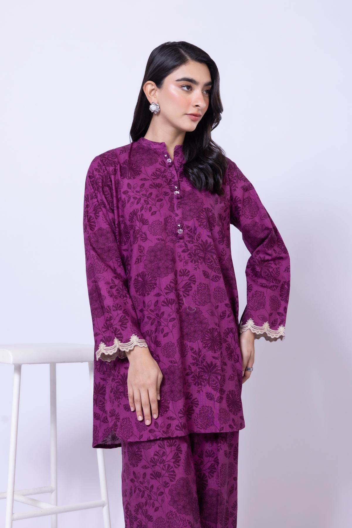 Embroidered Heavy Textured Cotton Kurta - 25-09-11E3-07TA-VG