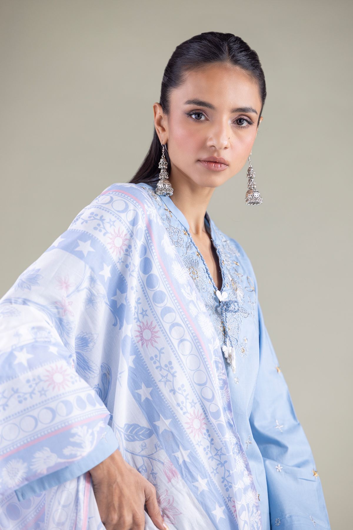 Embroidered Lawn Dupatta - 2-26-308-A-G1-VG