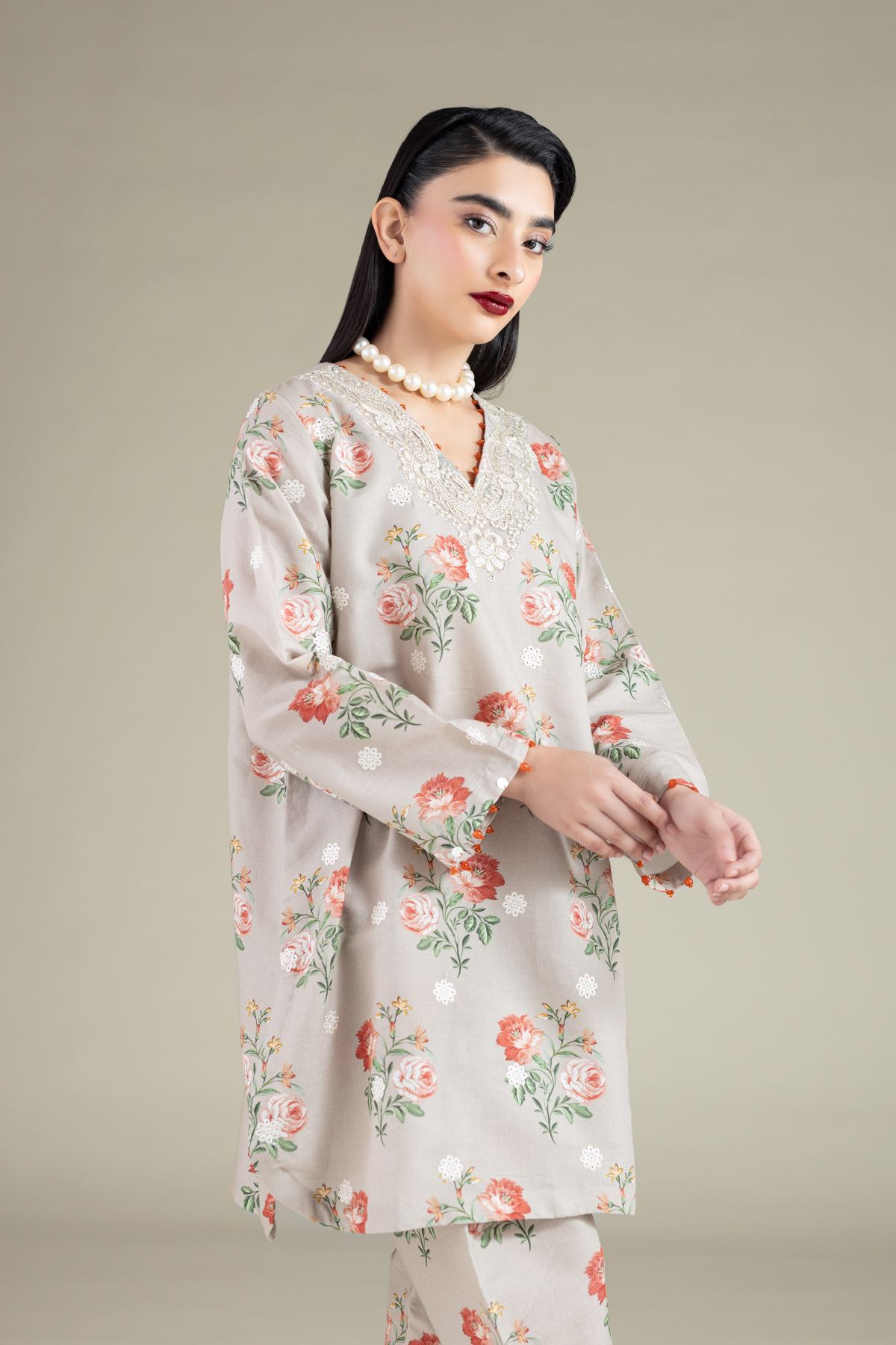 Embroidered Mesuri Kurta - 25-10-12E11-07TA-VG