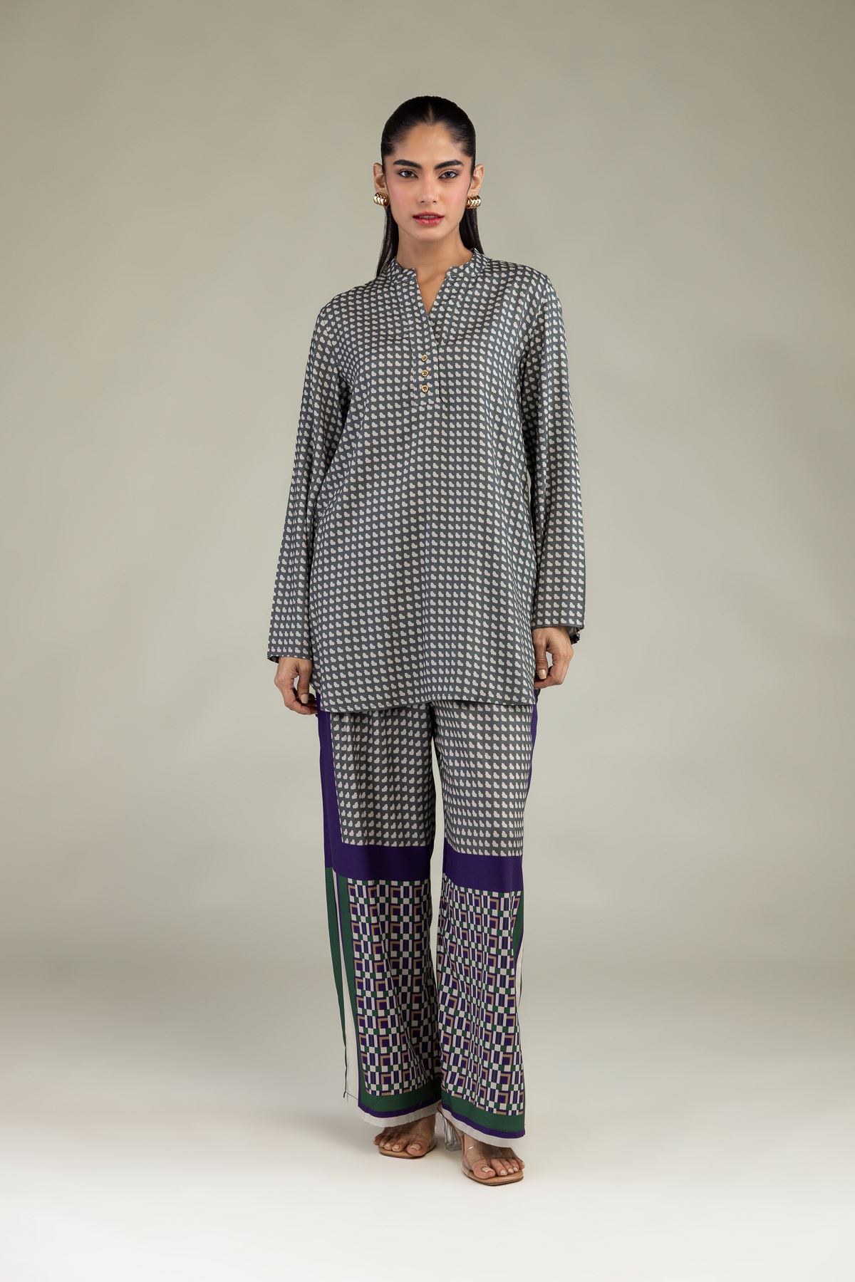 Embroidered Viscose Crepe Short Viscose Shirt - A22-26-201FC1-VG