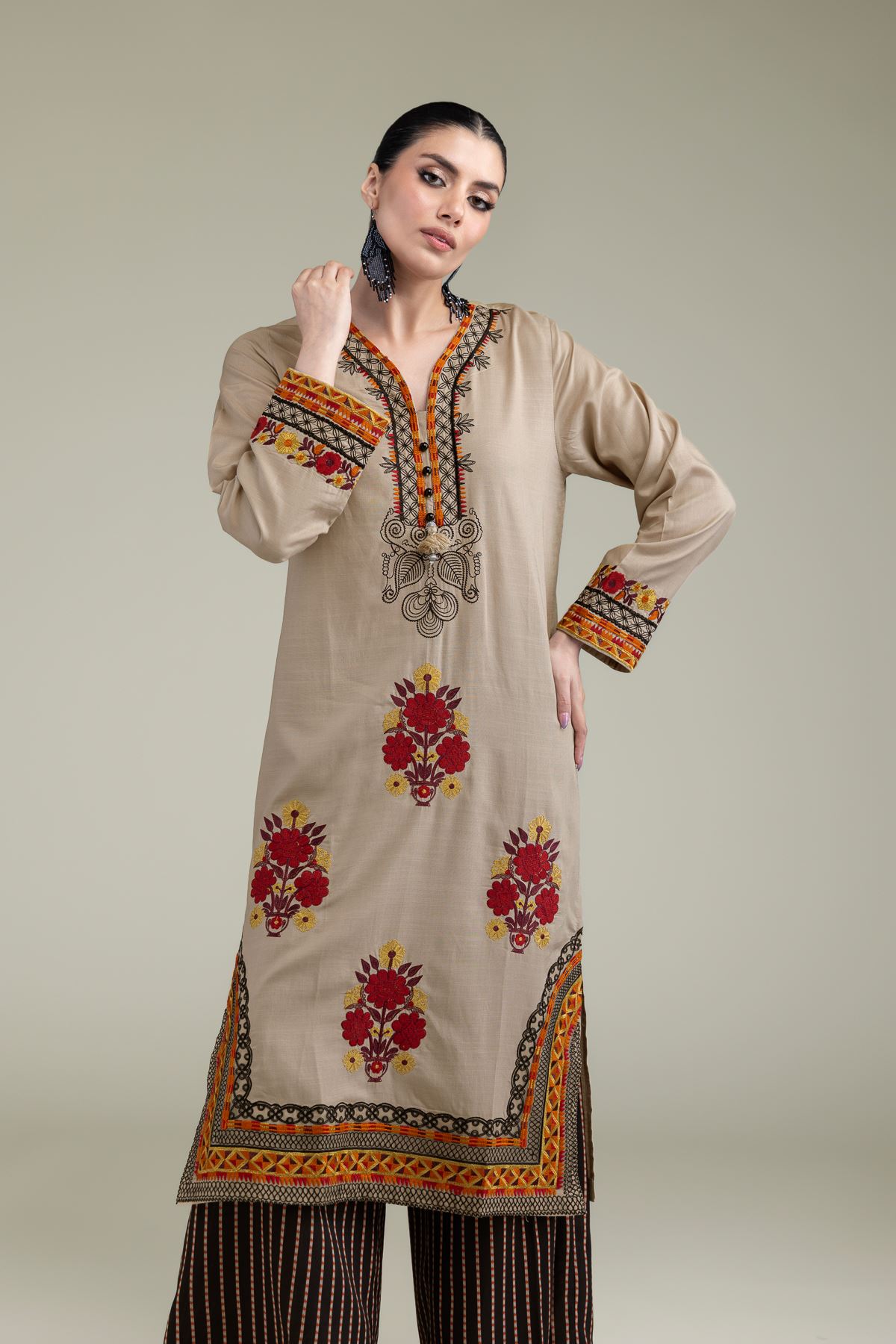 Embroidered Raw Silk Floral Silk Kurta - T-A33-26-206FG2-VG