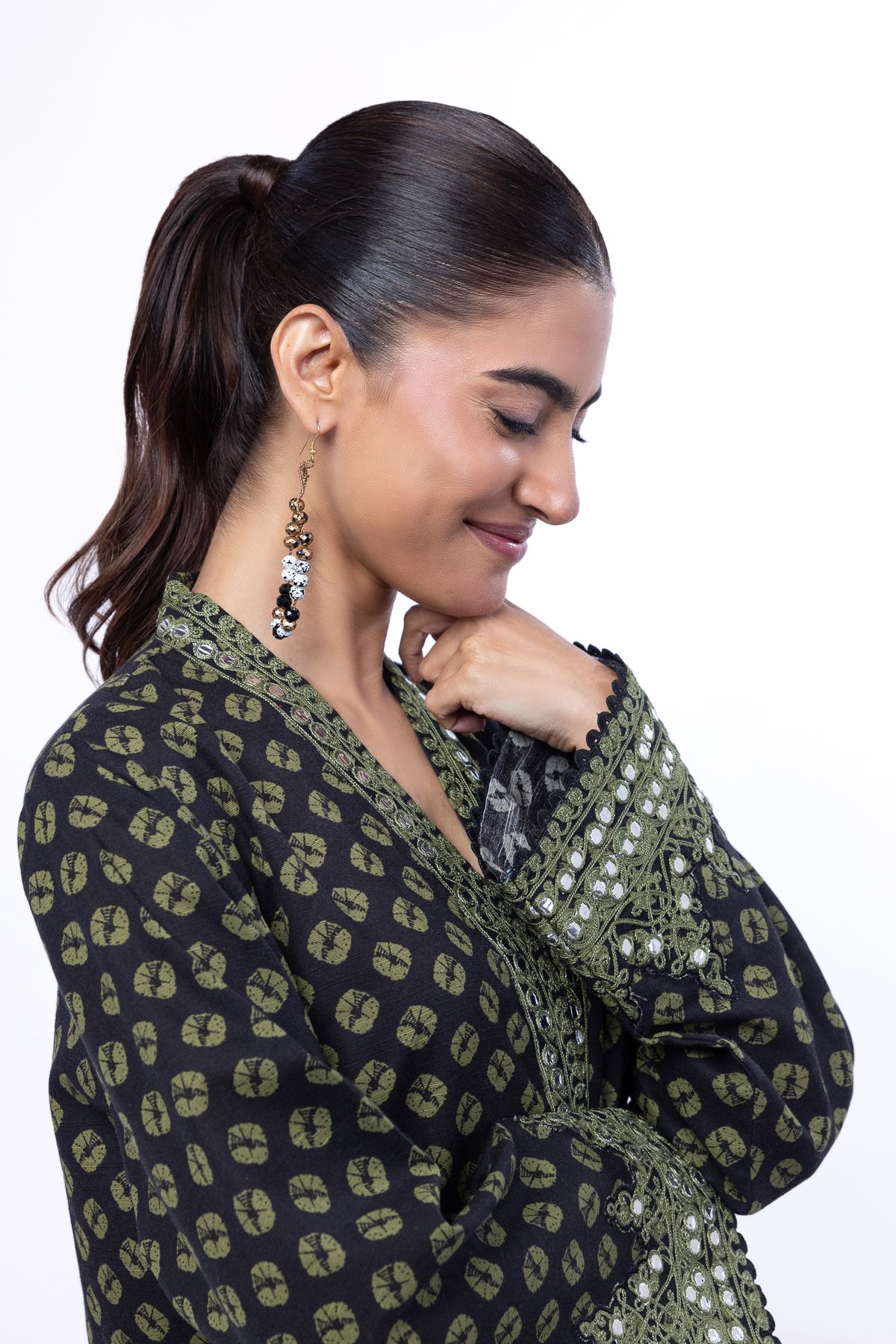 Embroidered Khaddar Fabrics 2 Piece | Top and Bottom - CHD13YA-VG
