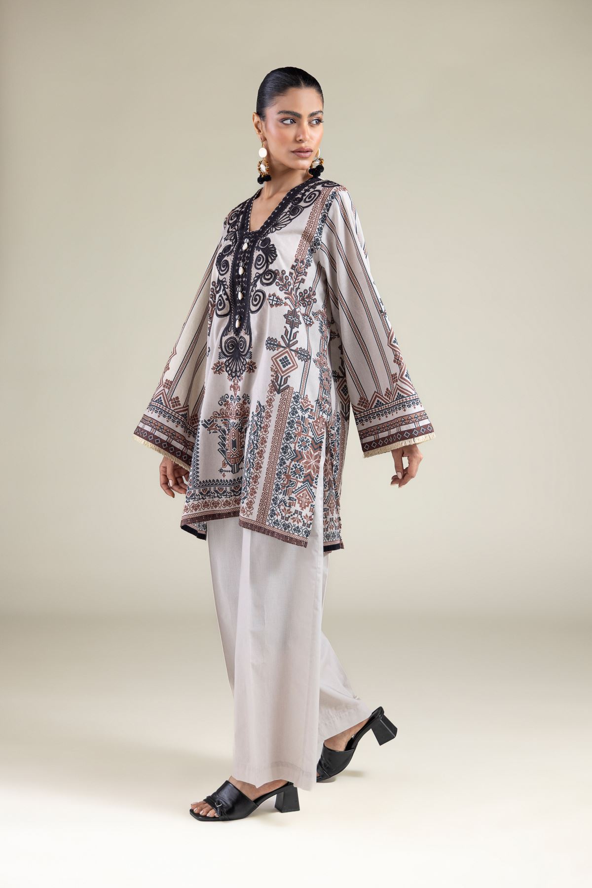 Embroidered Lawn Lawn 2-Piece Tailored - 2-26-212-A-H1-VG