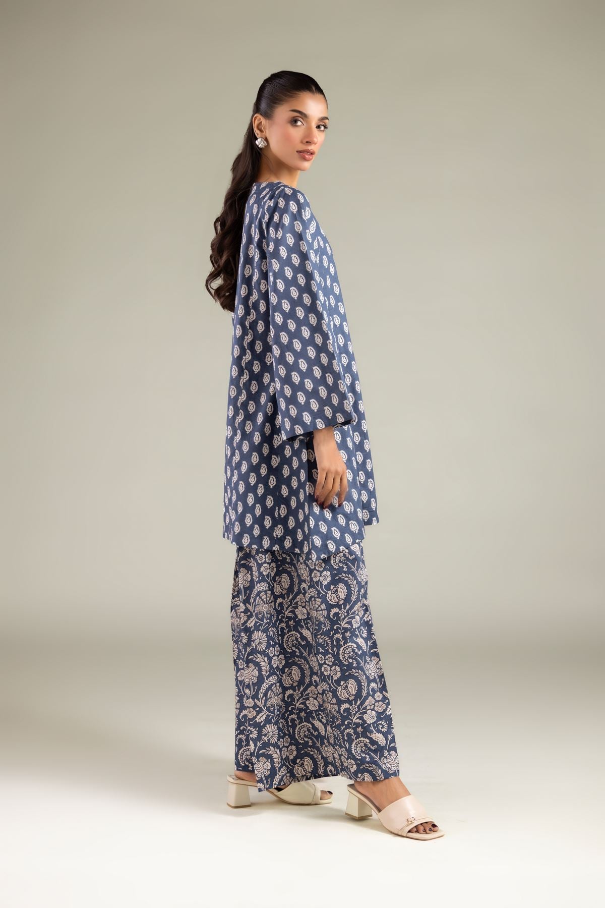 Printed Cambric Relaxed Floral Pants - 1-26-146-A-B-VG