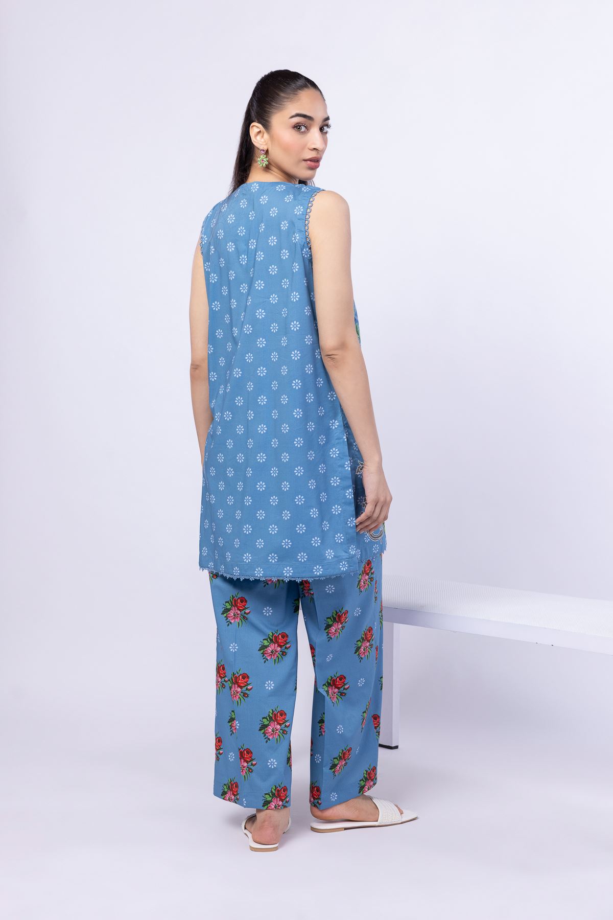 Embroidered Cotton Viscose Kurta - 25-05S22-05TB-VG