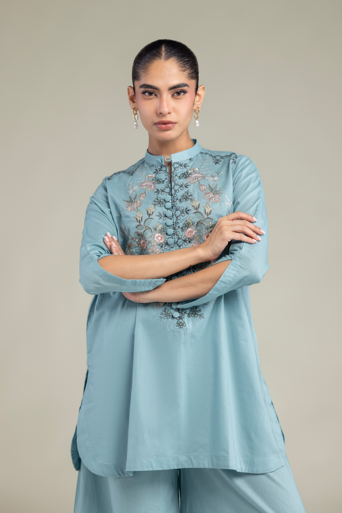 Embroidered Cambric Blue Floral Kurta - 1-26-102-A-F-VG
