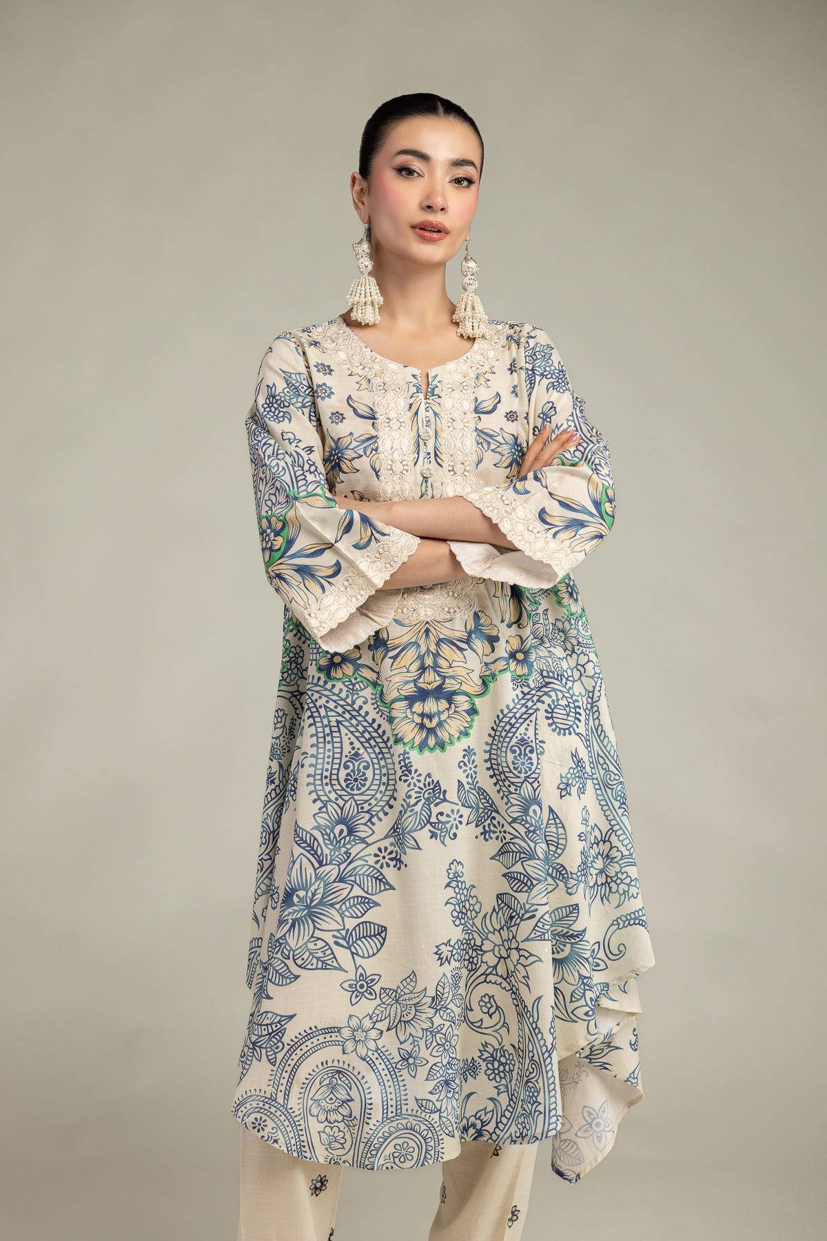 Embroidered Raw Silk Floral Round-Neck Kurta - 2-26-207-A-C1-VG