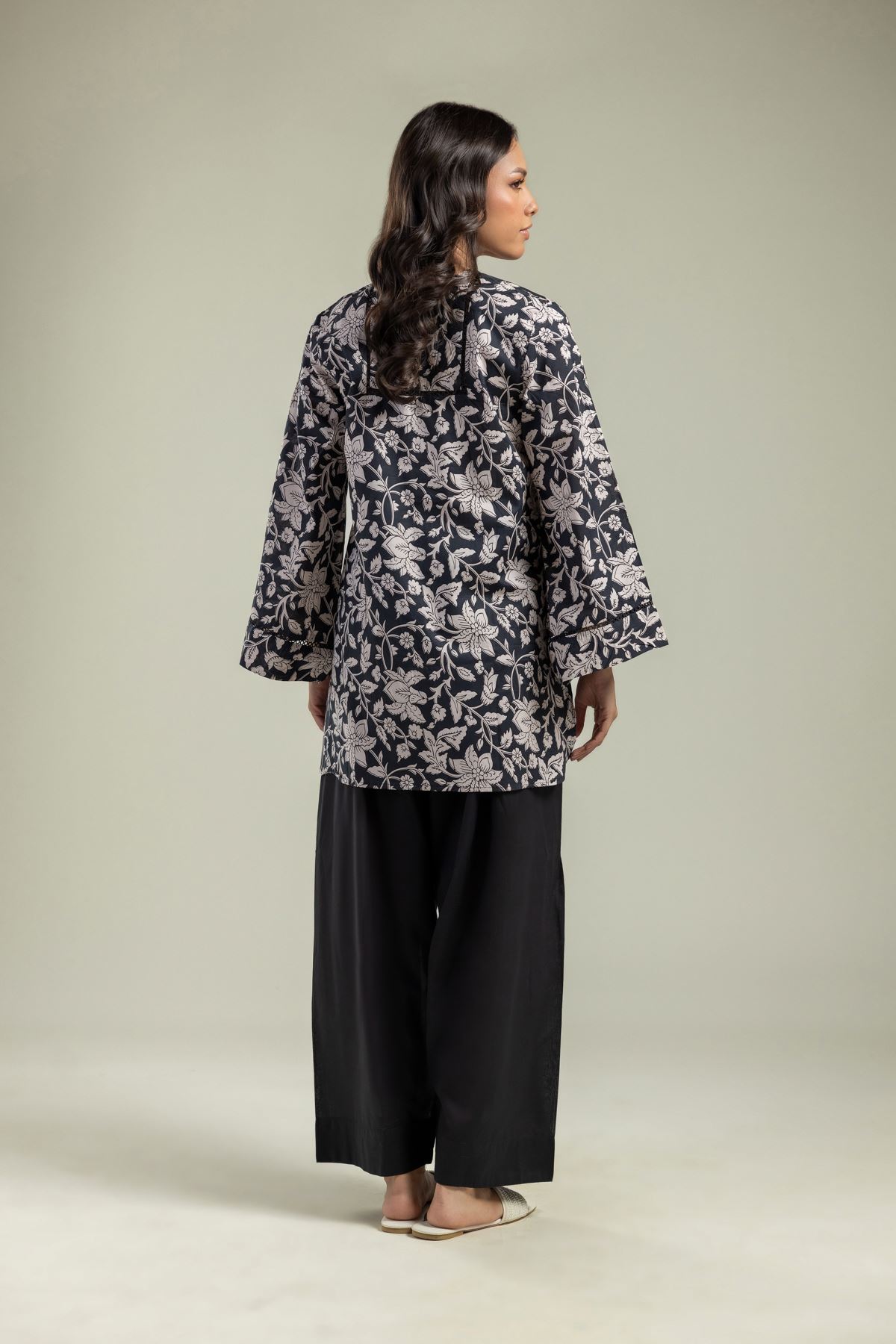 Printed Cambric Black Cambric Kurta - 26-01-2E1-07TA-VG