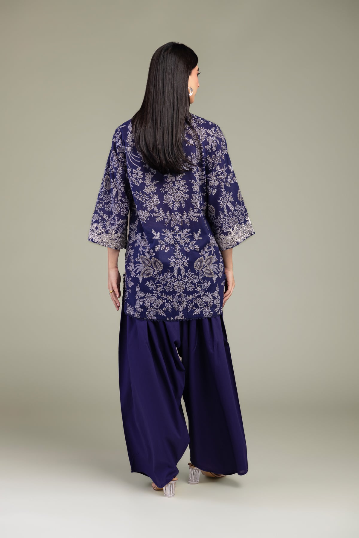Embroidered Cambric Floral Navy Kurta - 1-26-320-A-I2-VG