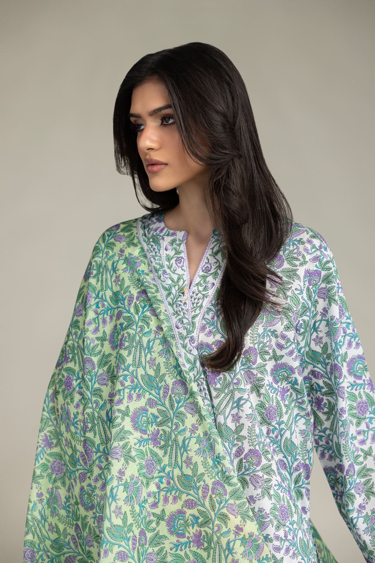 Printed Lawn Fabrics 3 Piece - A11-26-204FE2-VG