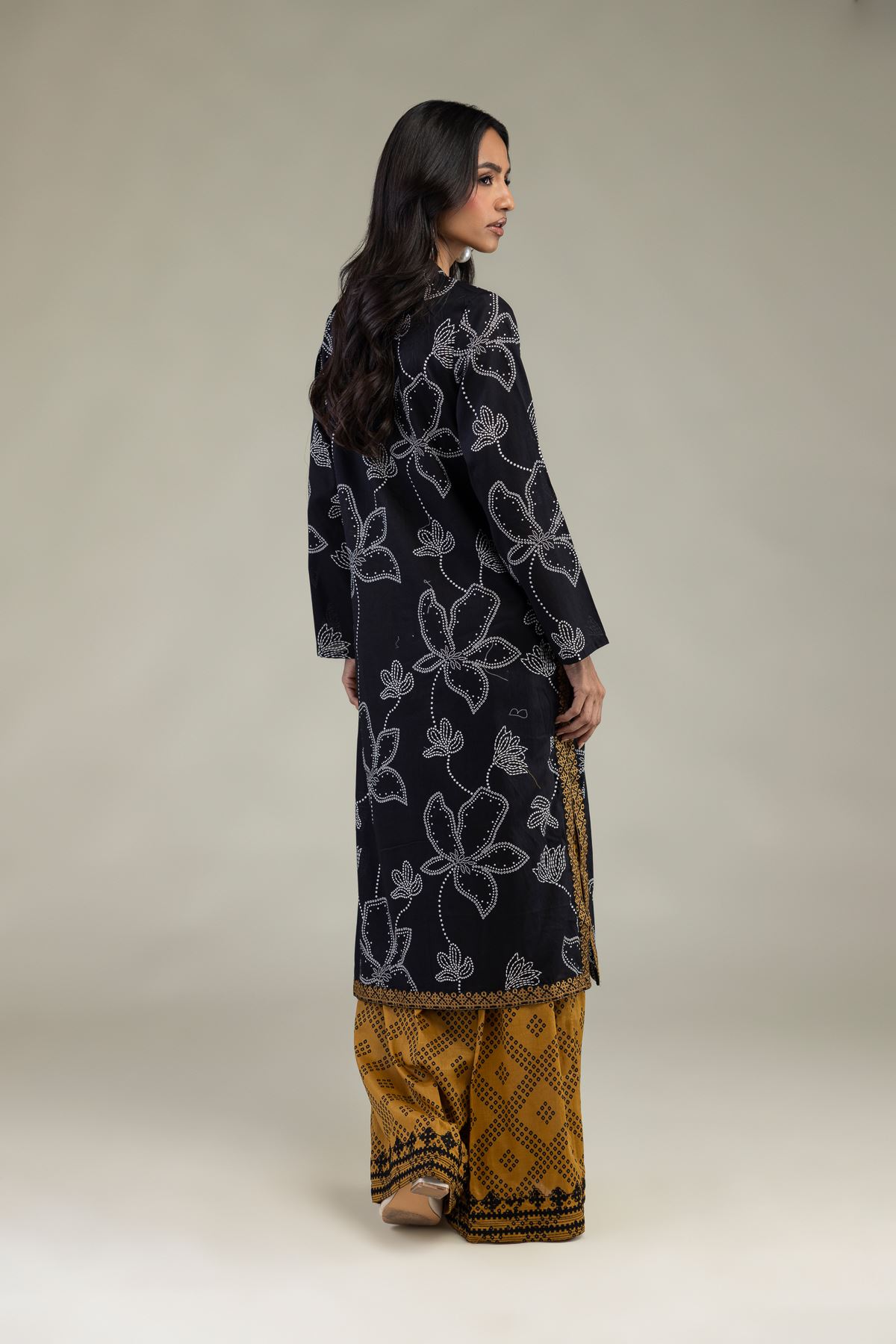 Embroidered Cambric Fabrics 2 Piece | Top and Bottom - 1-26-102-A-F-VG