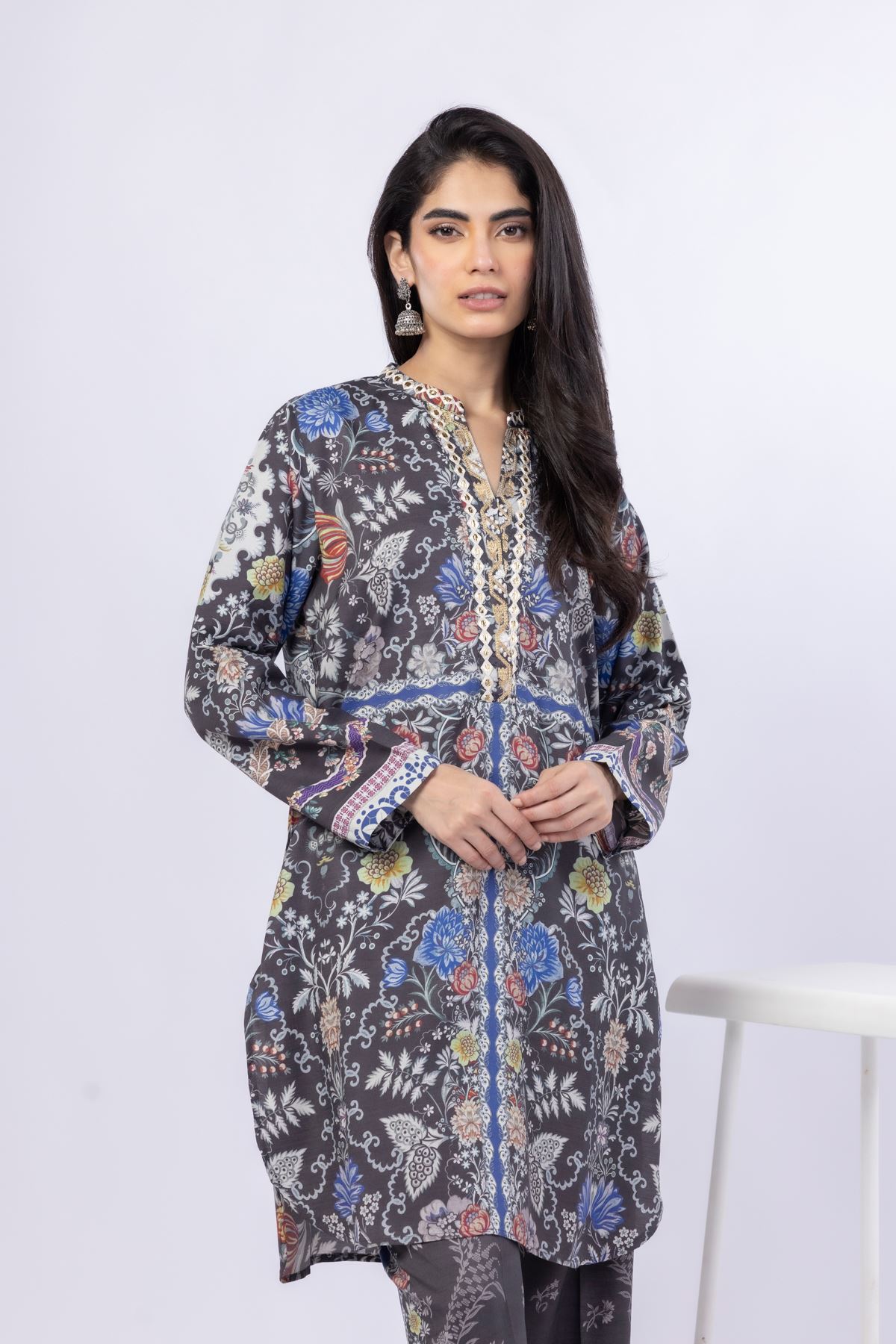 Embroidered Russian Raw Silk Kurta - 25-09-9S3-07TB-VG