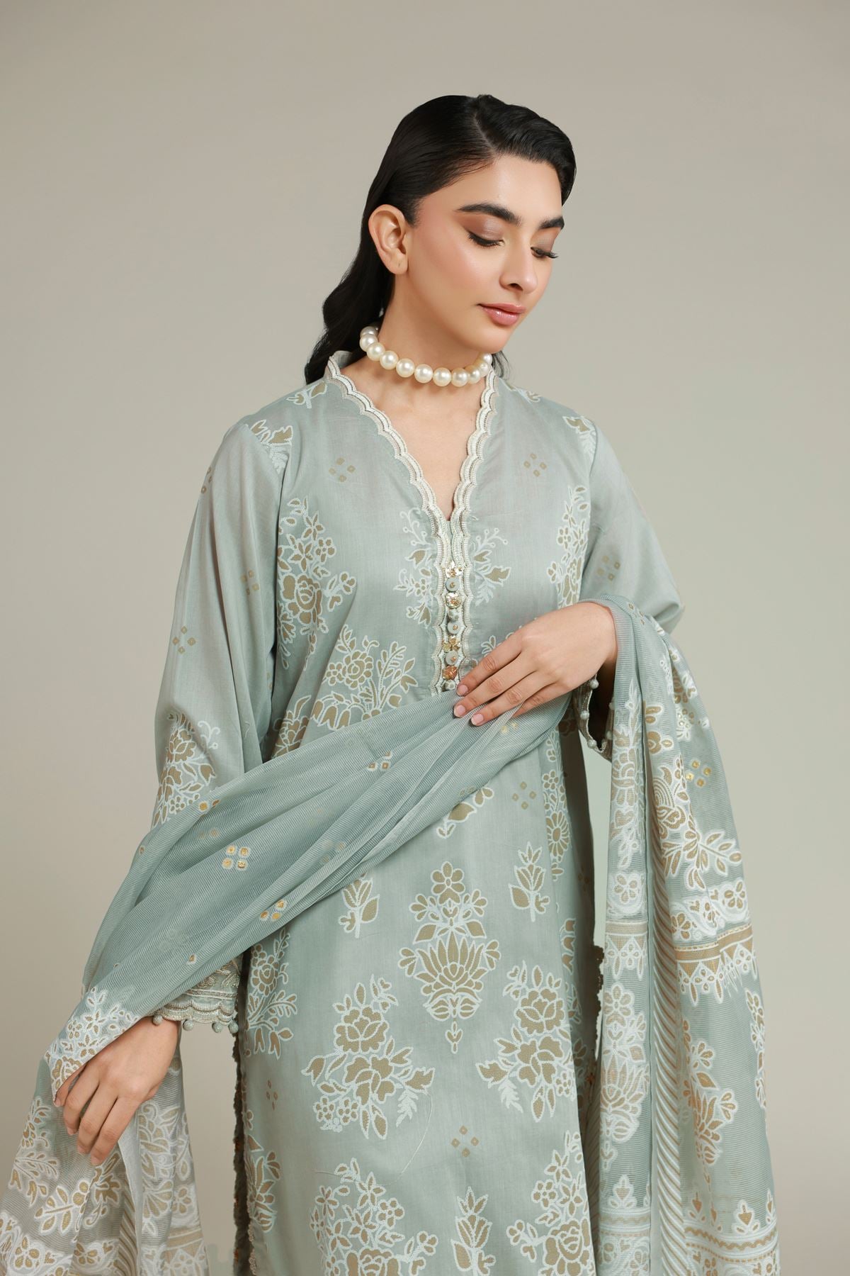Embroidered Cambric Cambric Tailored Set - T-A22-26-112FH1-VG