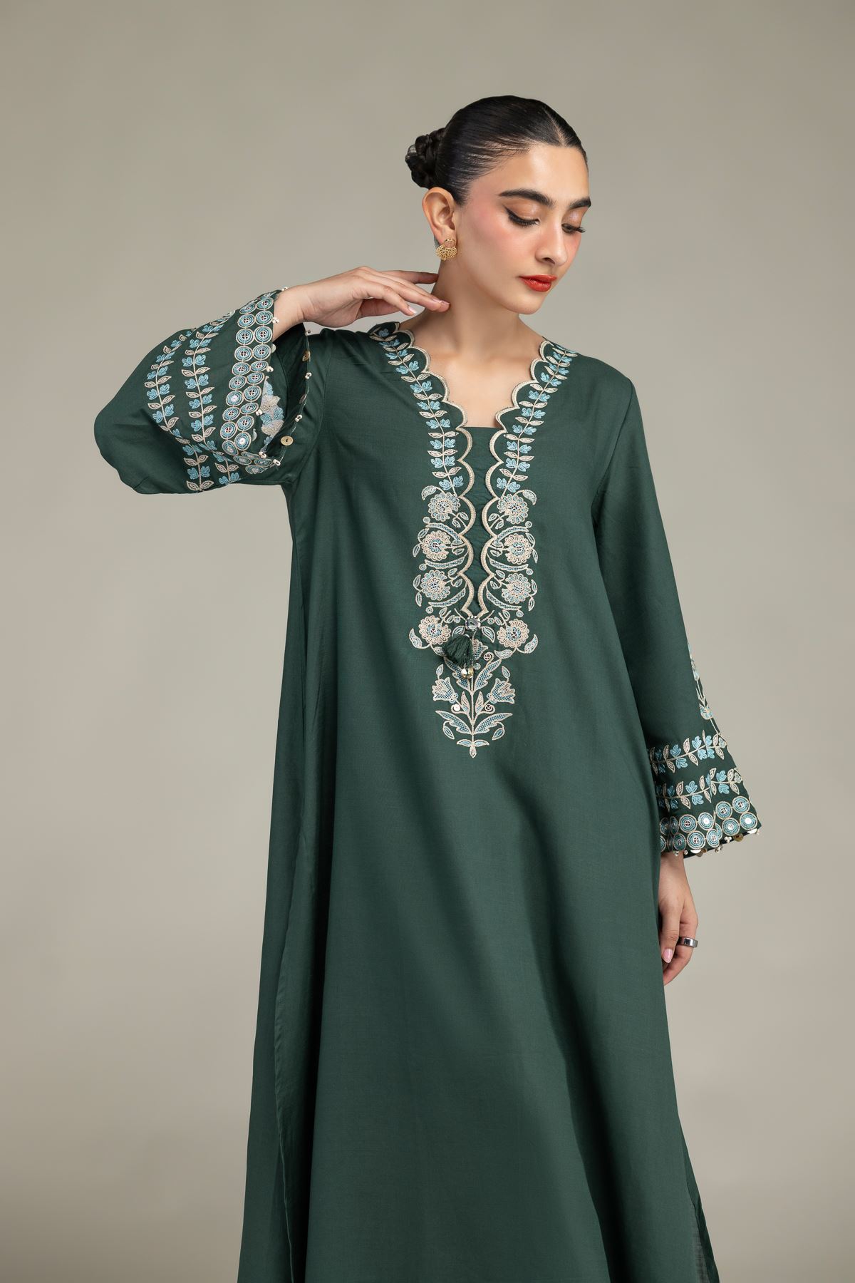 Embroidered Raw Silk Green Floral Kurta - 2-26-201-A-C-VG