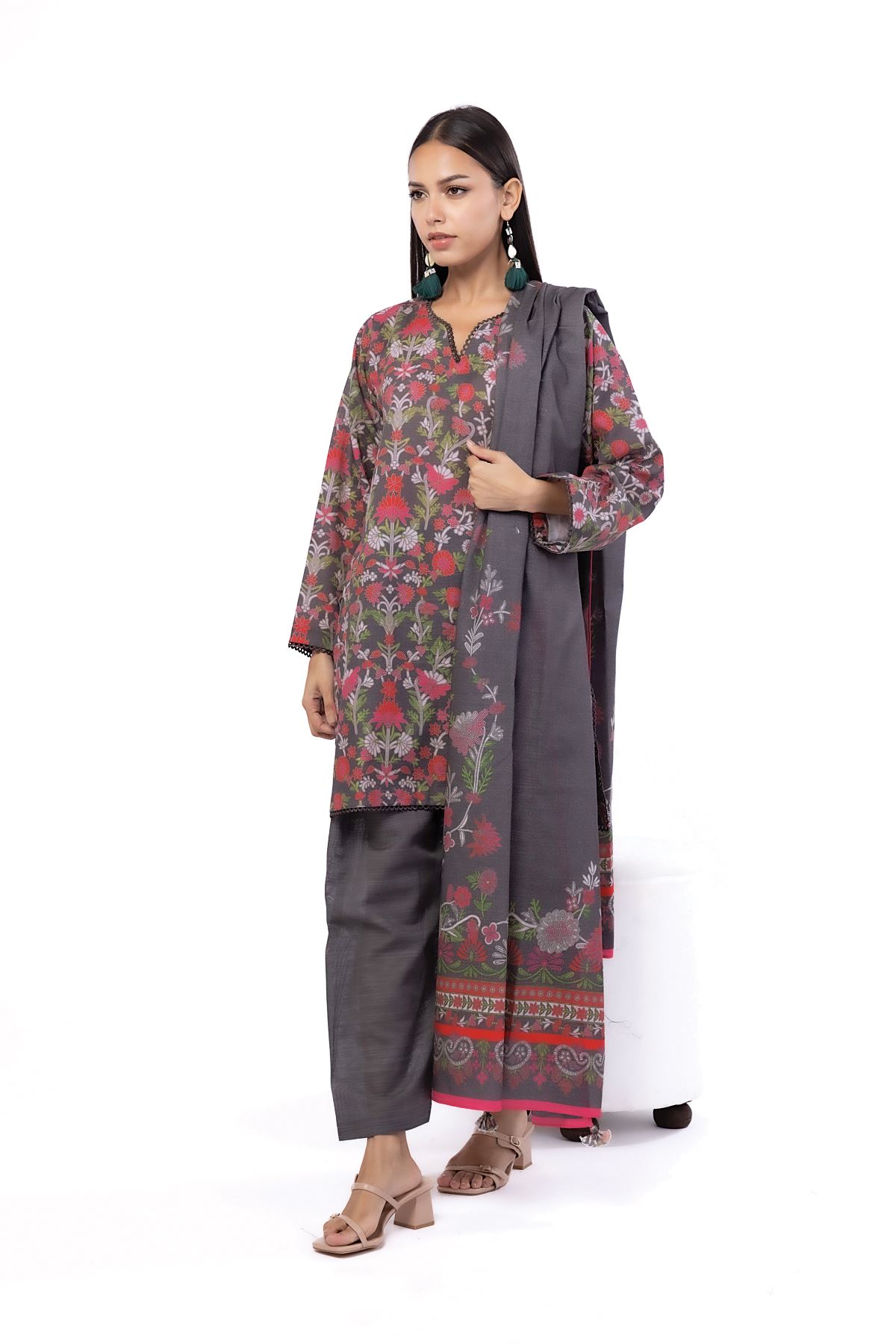 Printed Khaddar Fabrics 3 Piece - LKN72B-VG