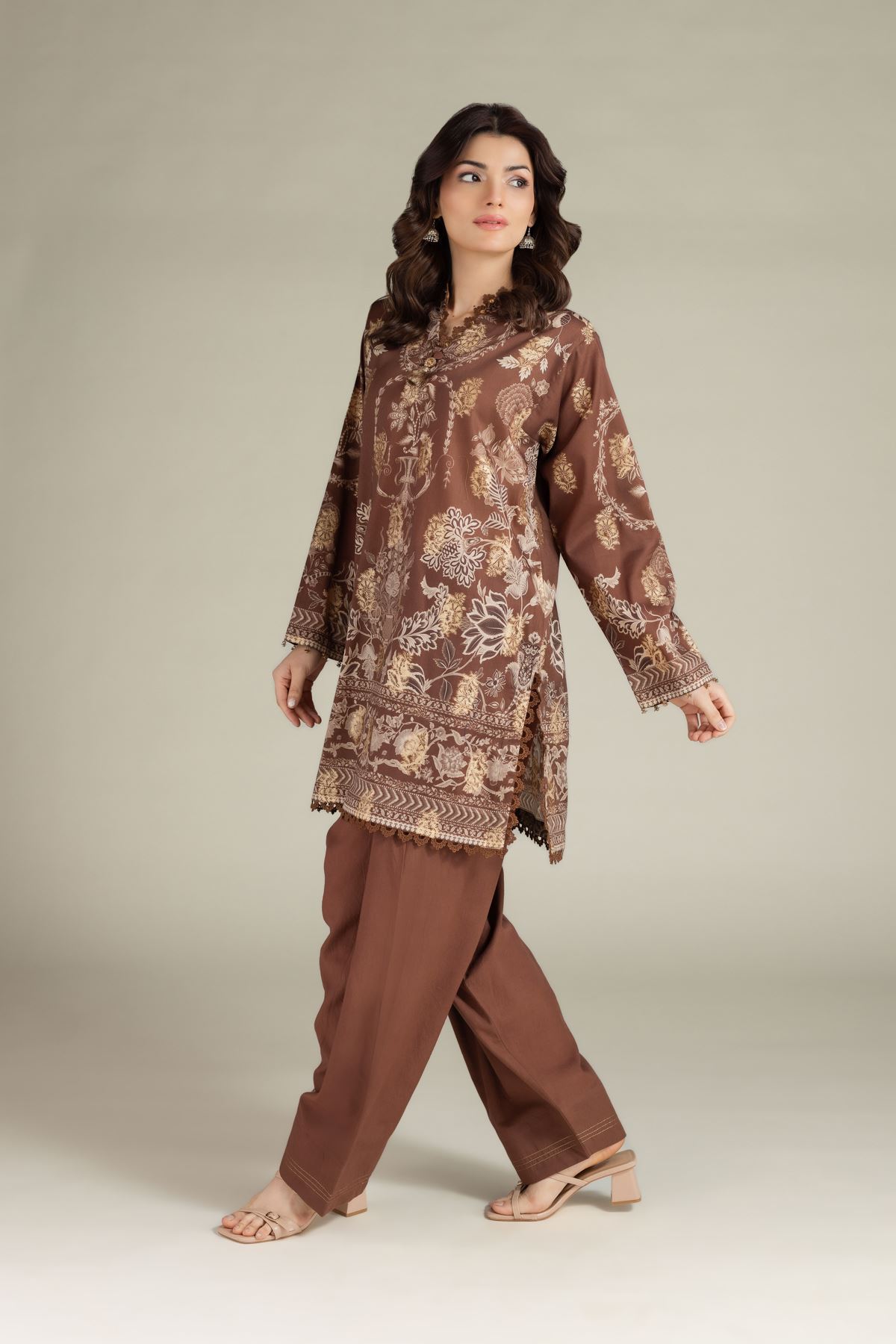 Printed Jacquard Brown Tailored Set - T-A113-26-110EB1-VG