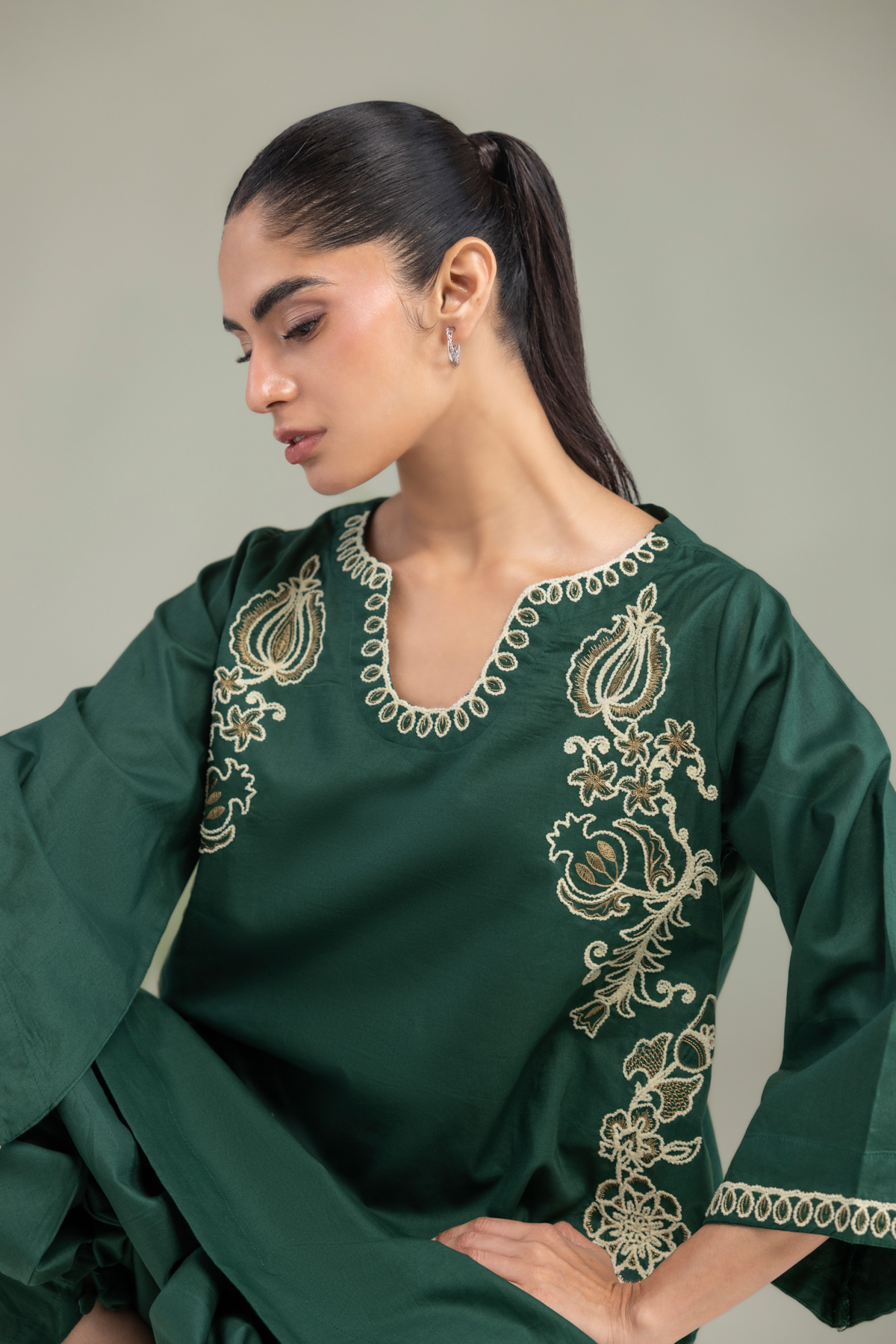 Embroidered Cambric V-Neck Green Kurta - 1-26-102-A-F-VG