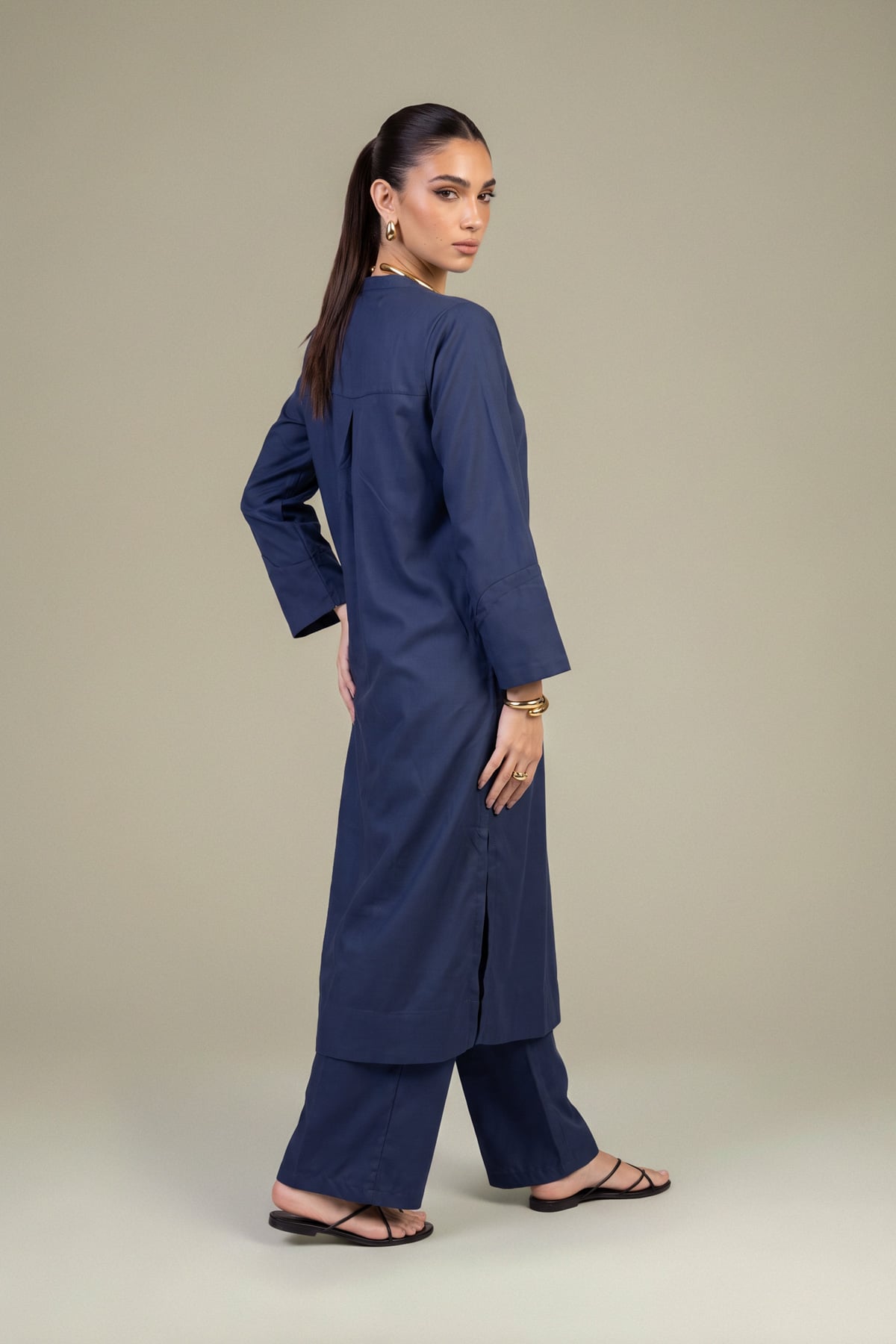 Dyed Raw Silk Navy V-Neck Kurta - 1-26-408-A-A1-VG