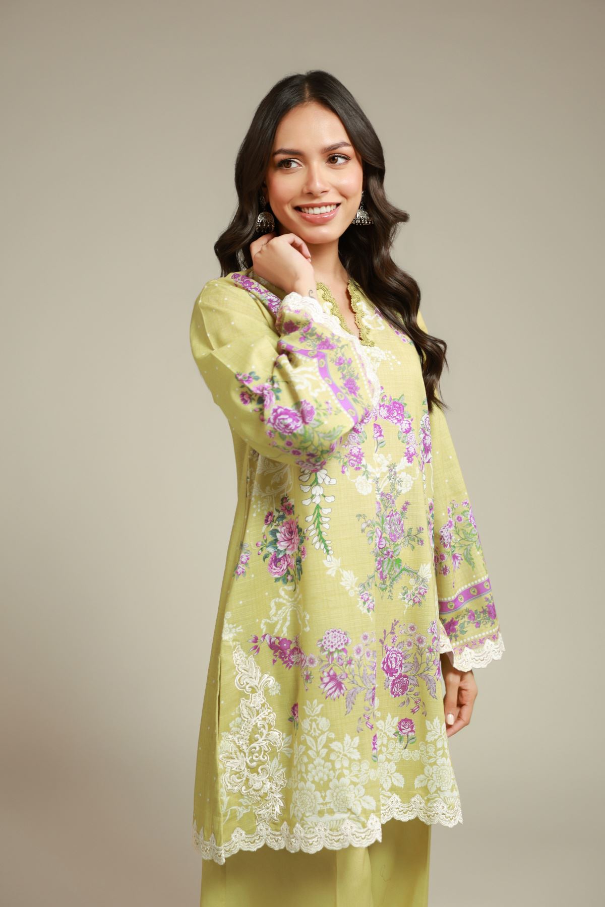Embroidered Cambric Floral Lace Co-ords - T-A112-26-117EC2-VG