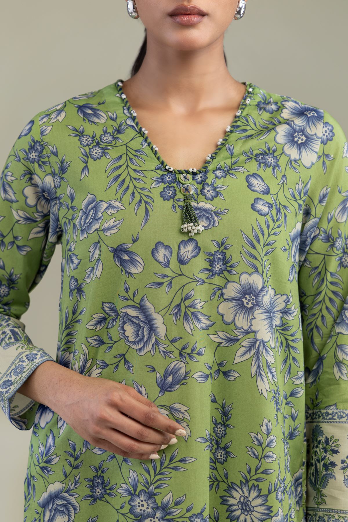 Printed Cambric Floral Green Kurta - 1-26-305-C-H2-VG
