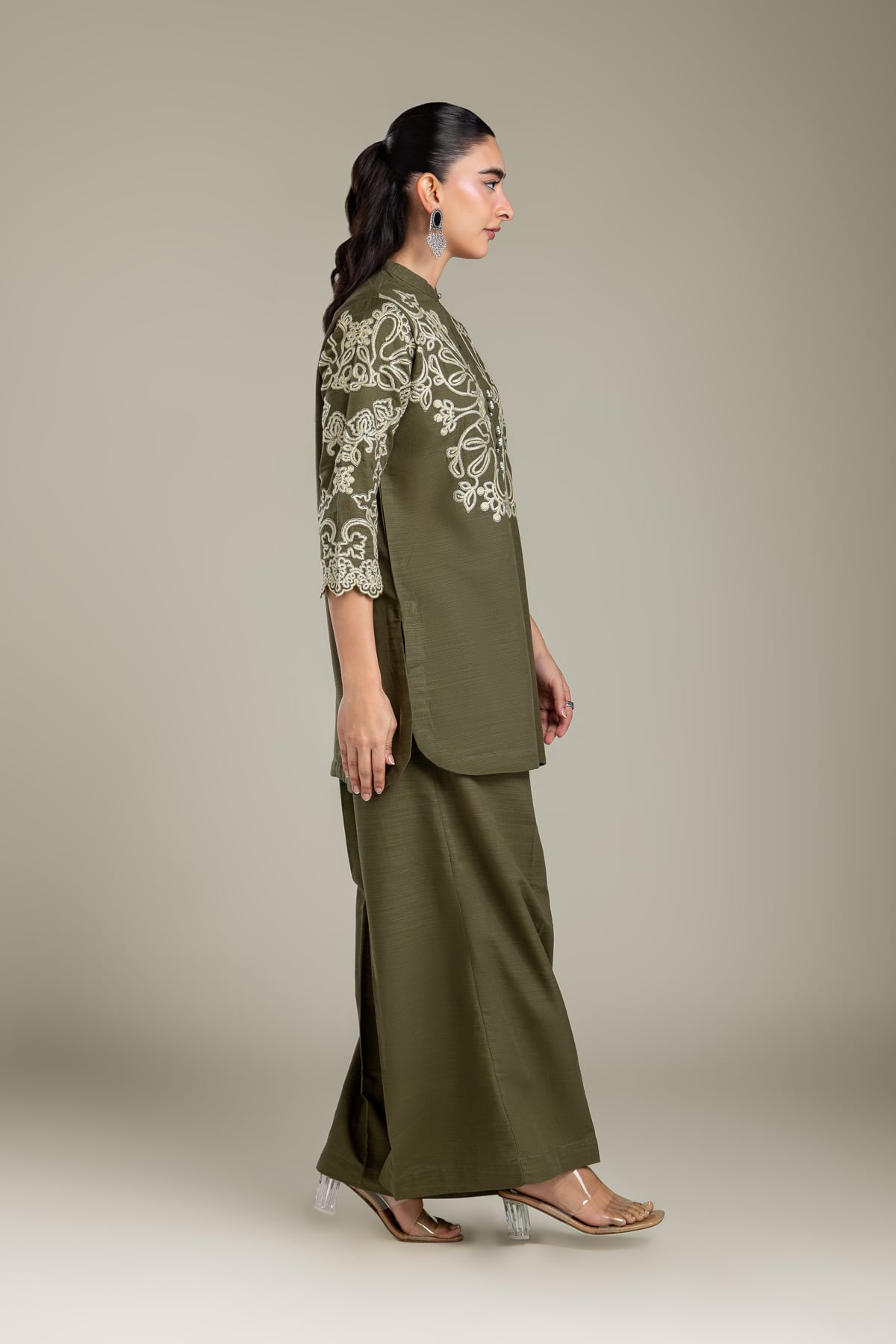Embroidered Light Khaddar Pants - 1-26-436-A-C1-VG